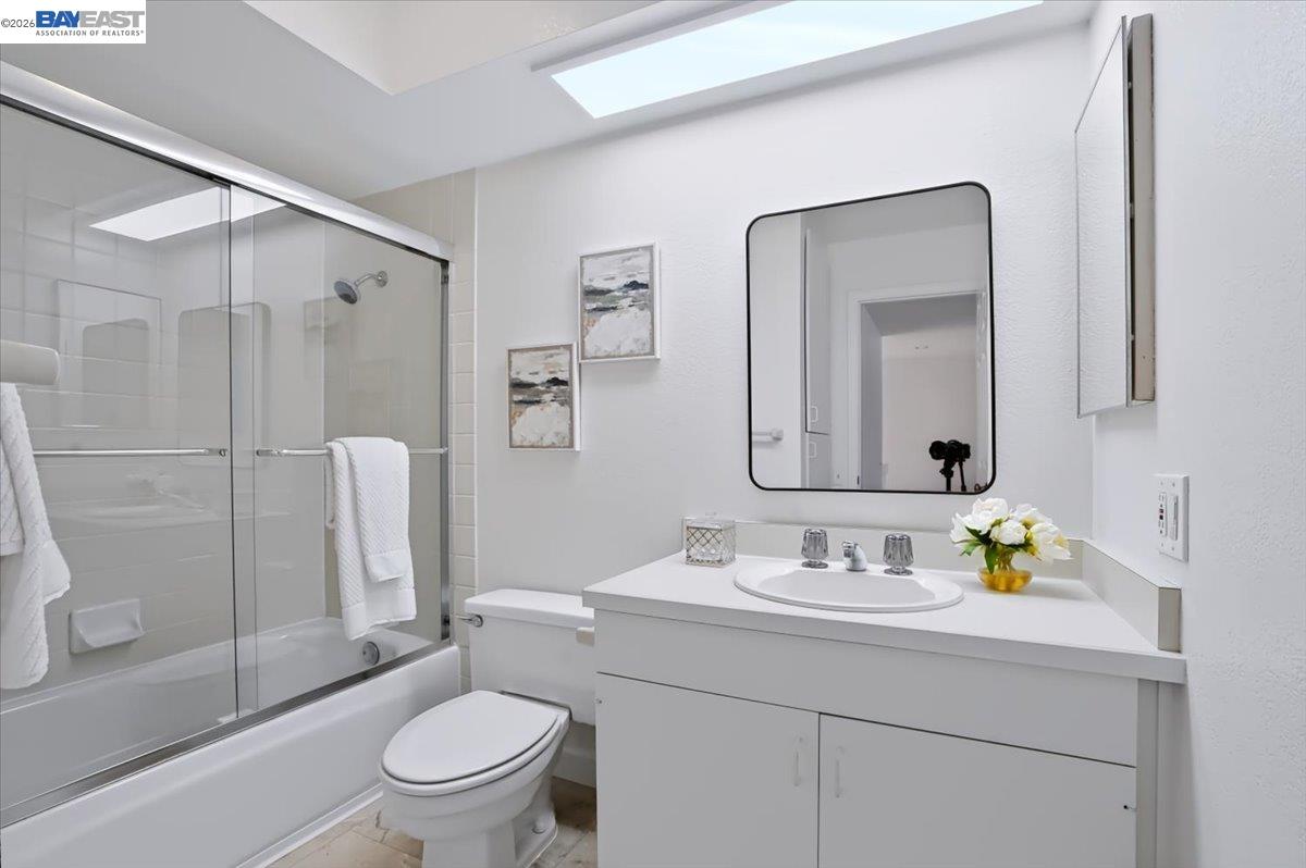 204 Centre Ct, Alameda CA 94502 — photo 32