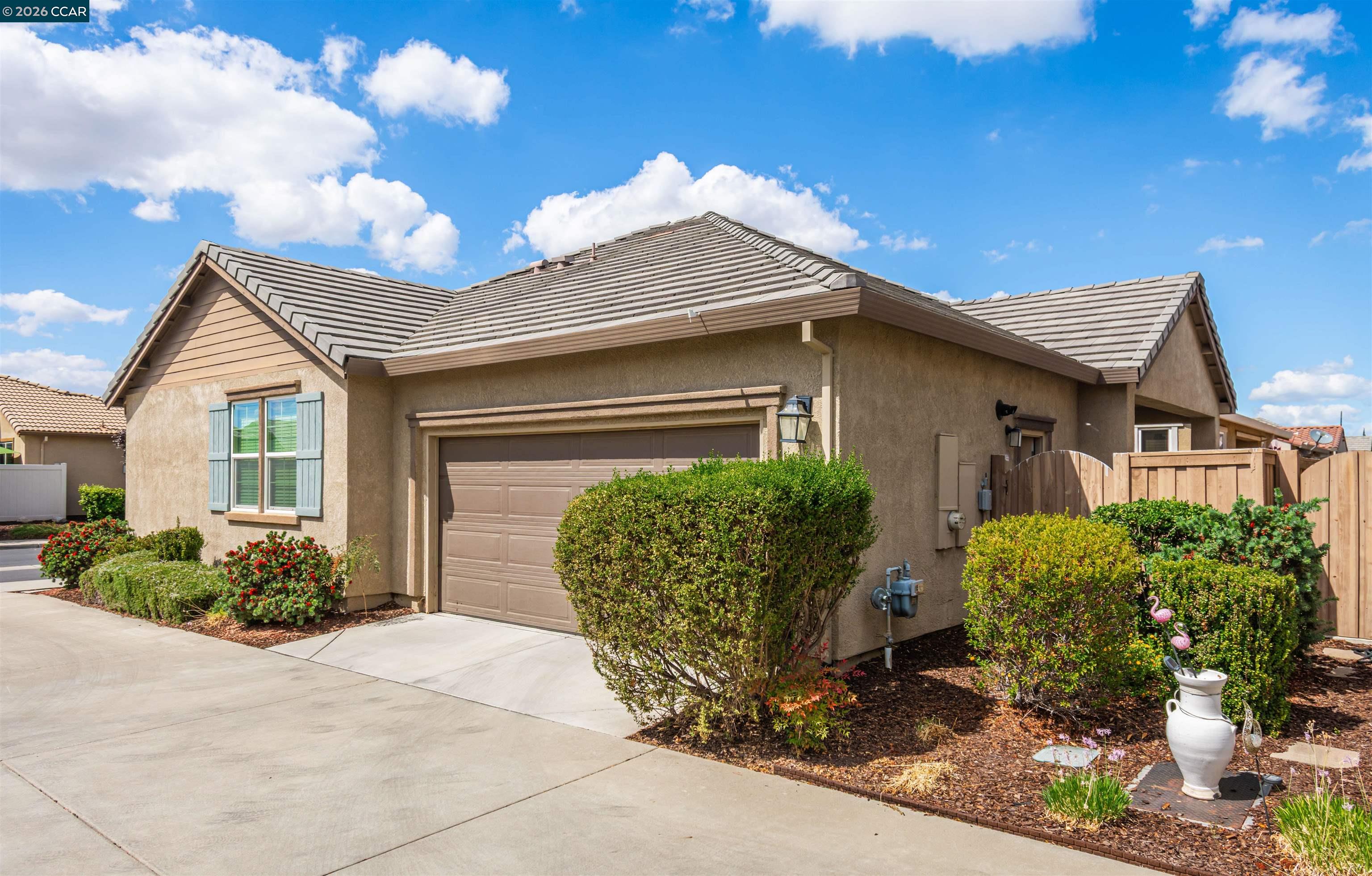4512 Villa Del Paso Ln, Sacramento CA 95834 — photo 8