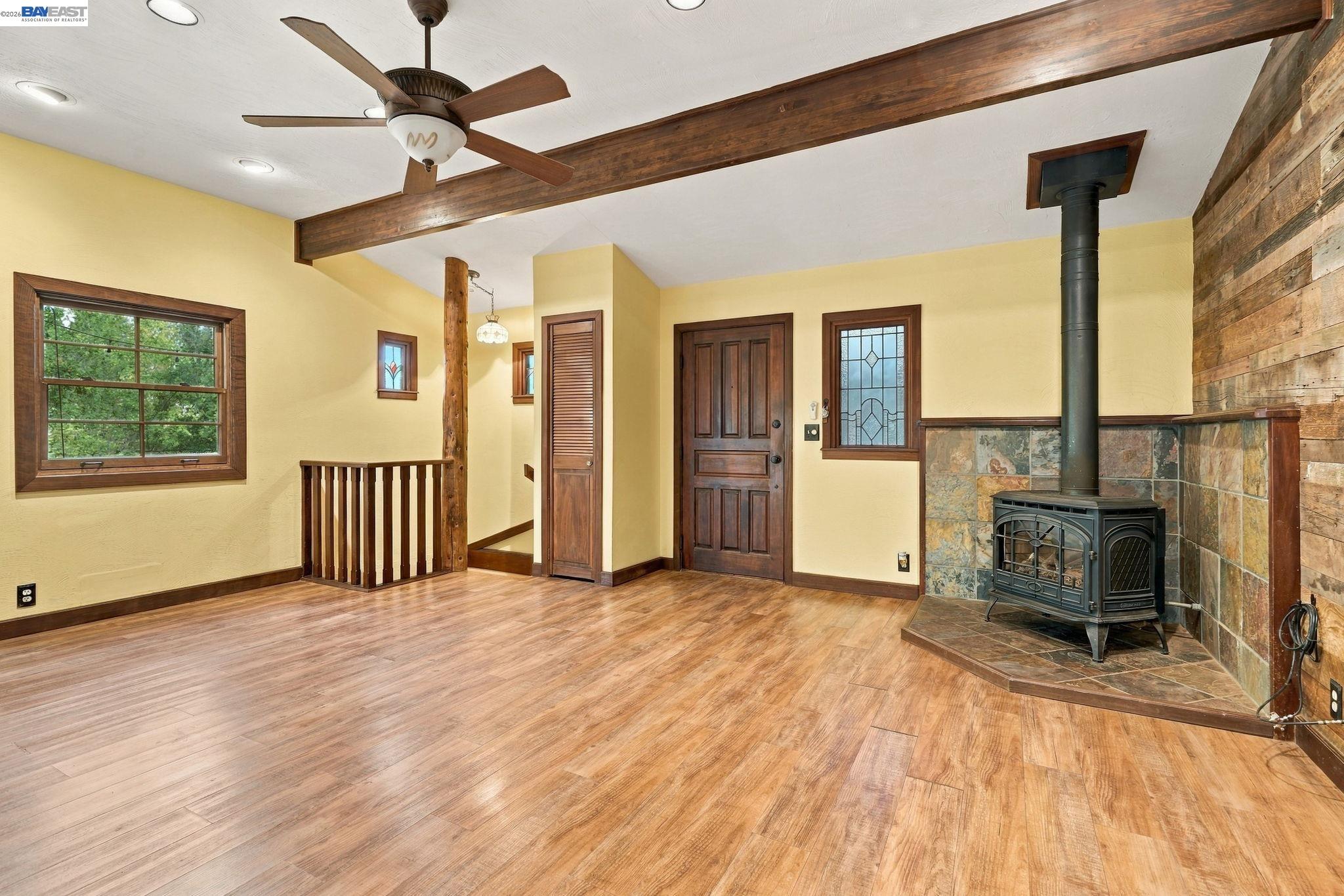 124 Cypress Dr, Fairfax CA 94930 — photo 8