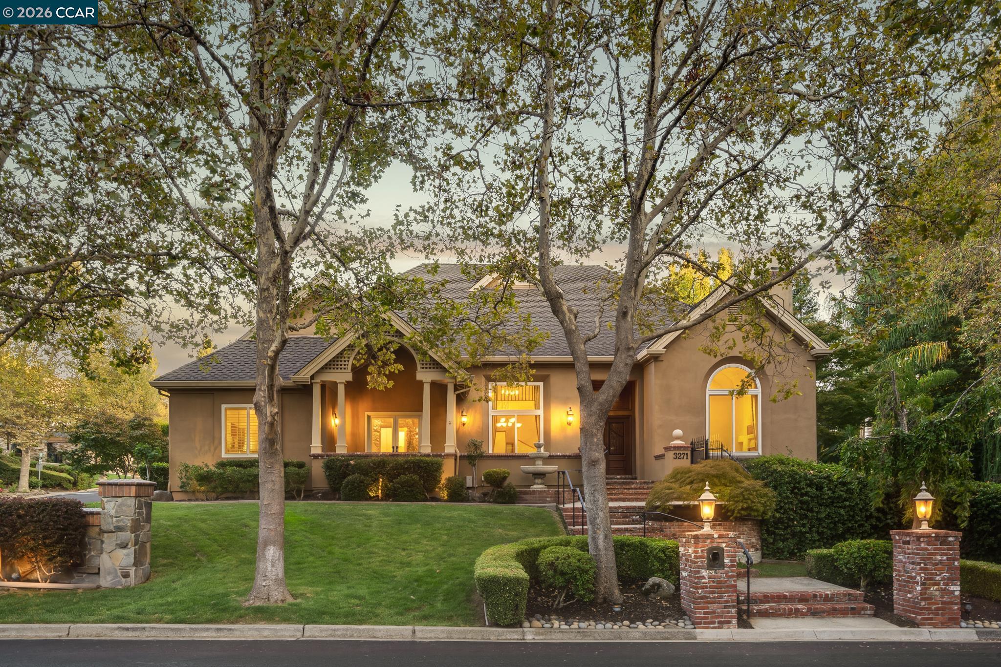 3271 Blackhawk Meadow Dr, Danville CA 94506