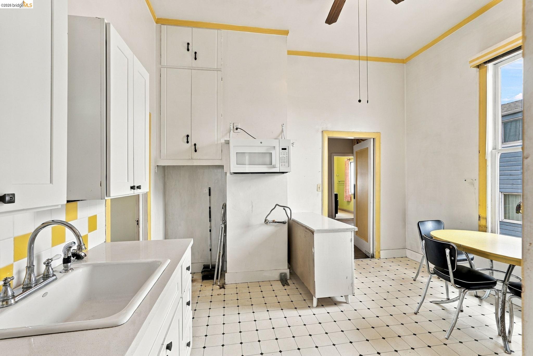 1040 59Th St, Oakland CA 94608 — photo 18