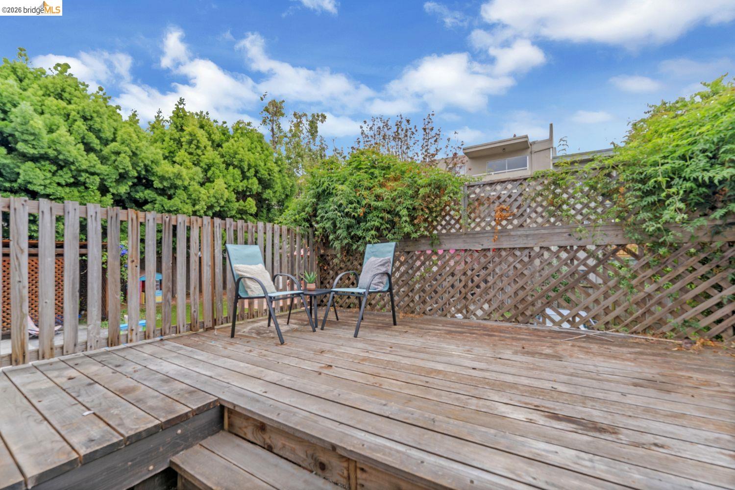 328 Warwick Ave, Oakland CA 94610 — photo 6