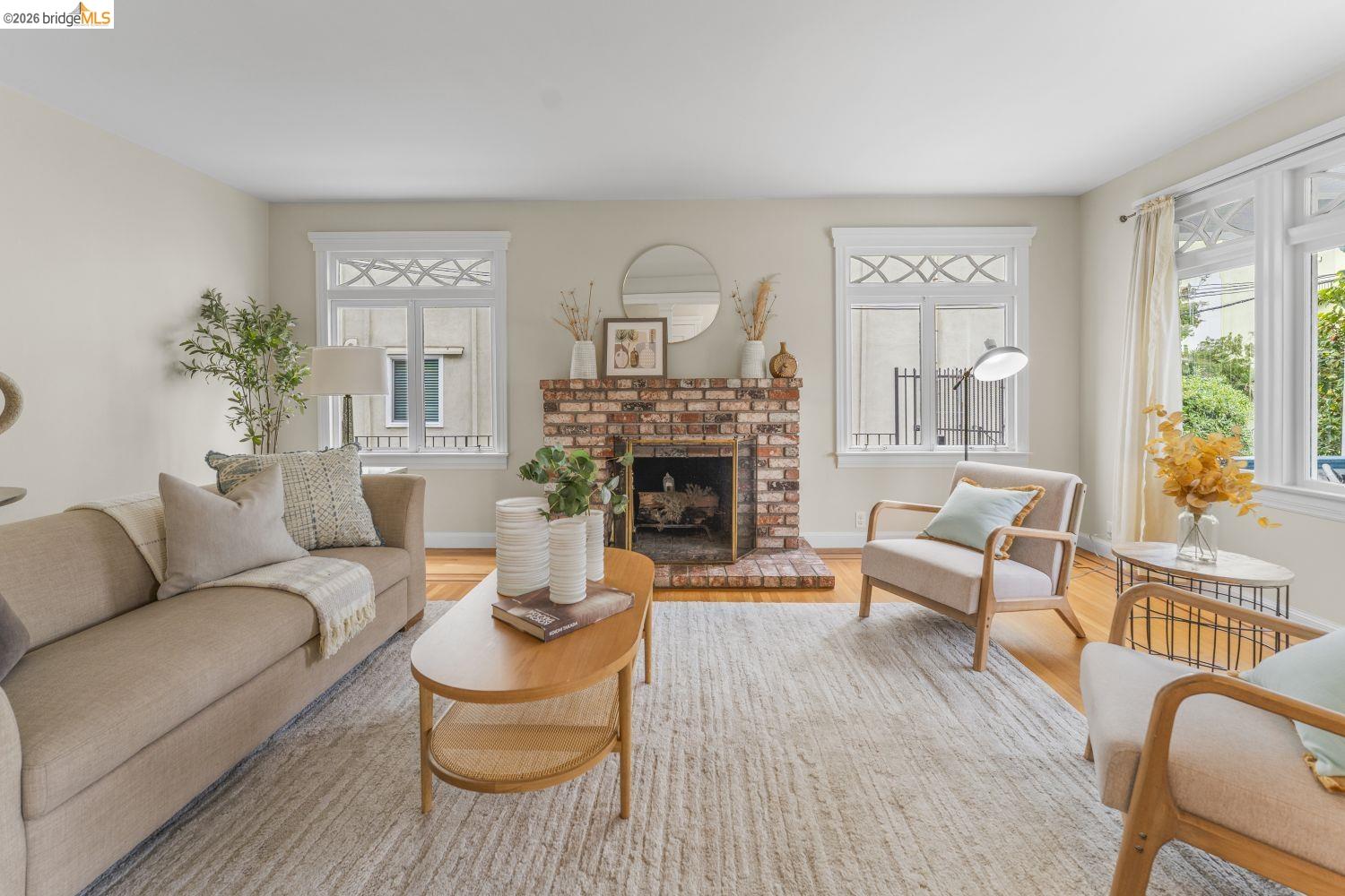328 Warwick Ave, Oakland CA 94610 — photo 8