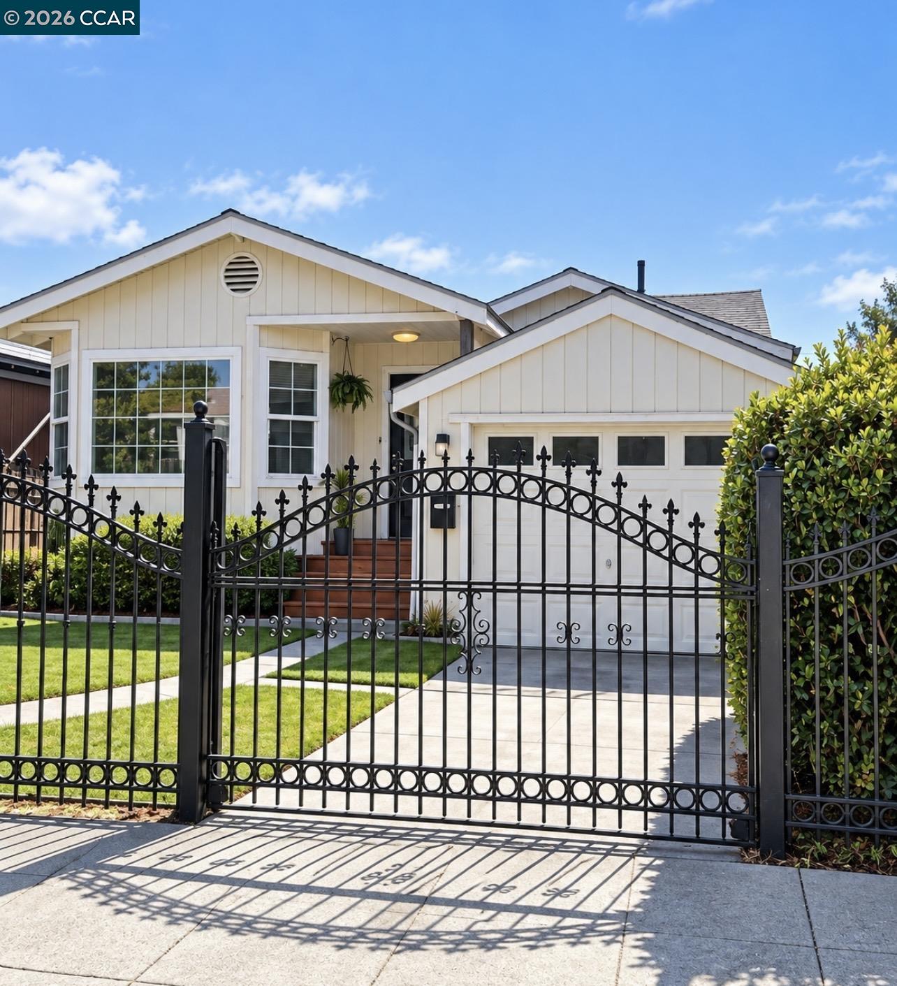 514 Sanford Ave, Richmond CA 94801