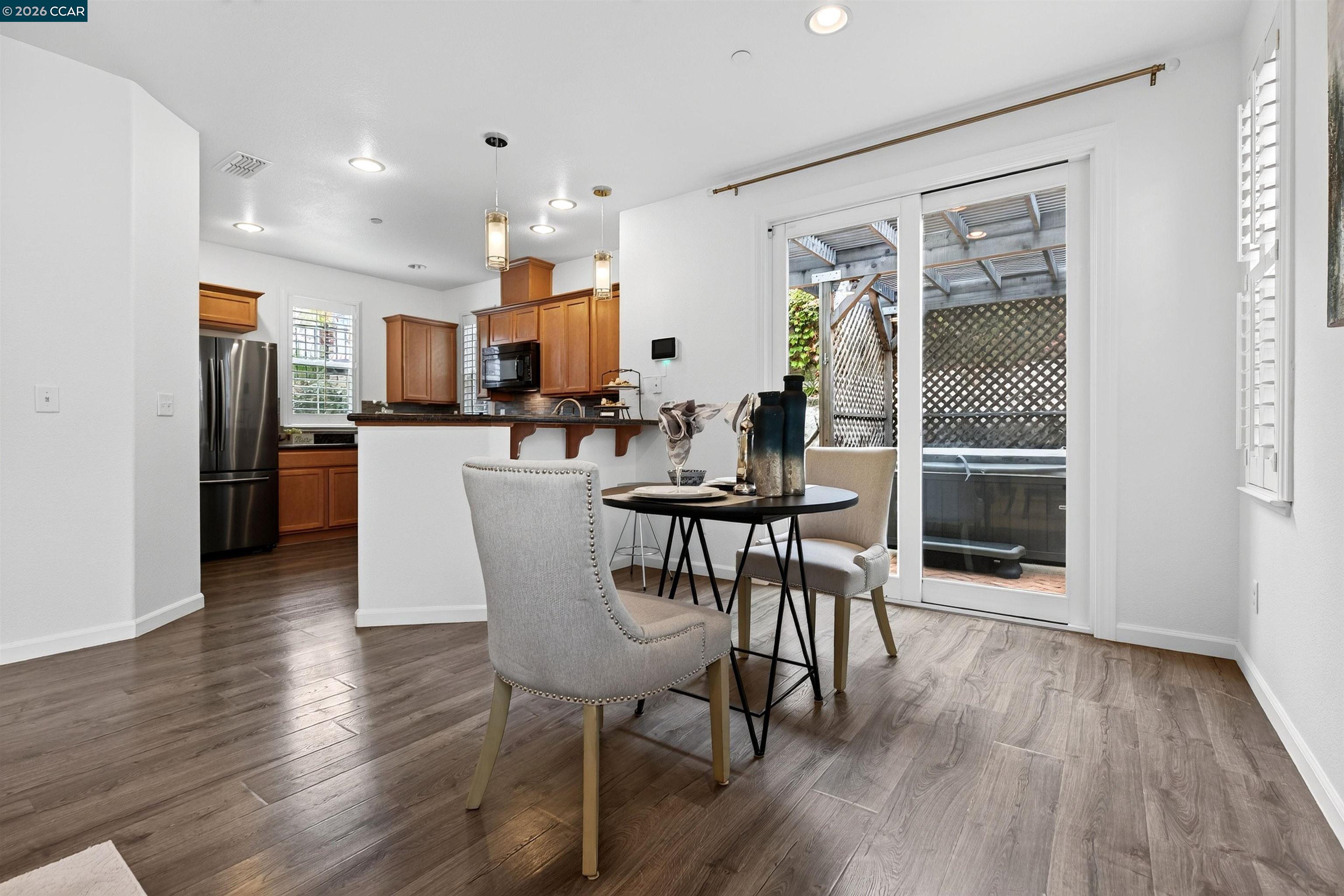 516 Falling Star Dr, Martinez CA 94553 — photo 13