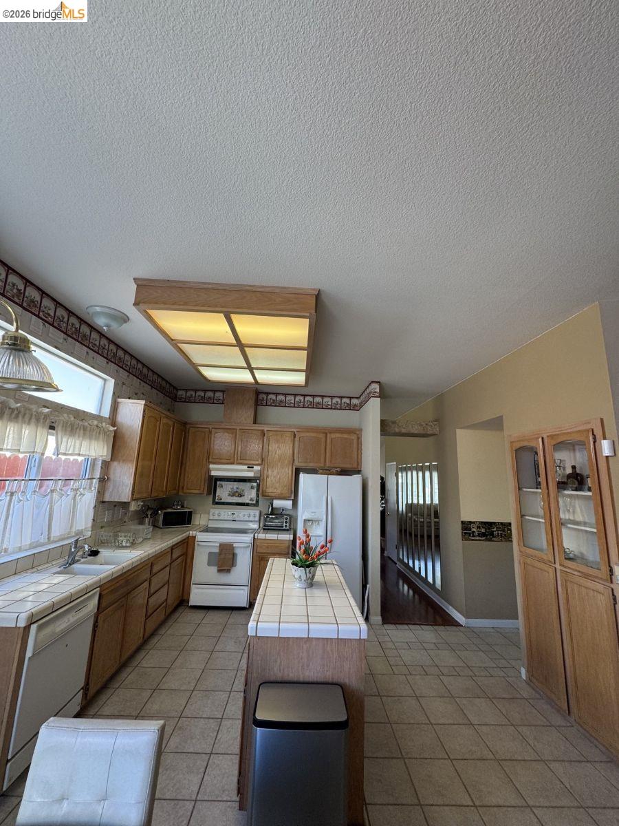 2257 Southwood Dr, Pittsburg CA 94565 — photo 14