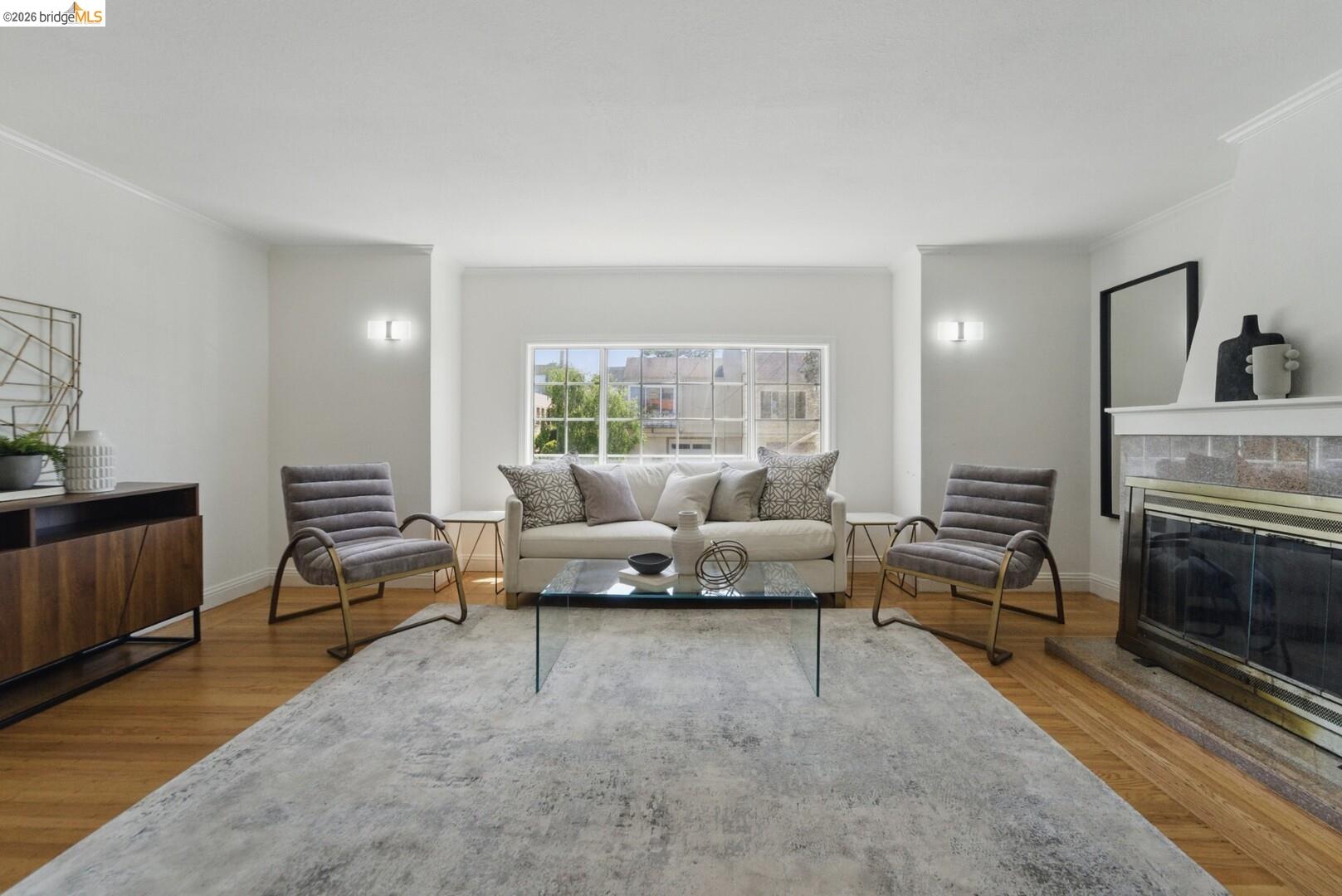 1826 Moraga ST, San Francisco CA 94122