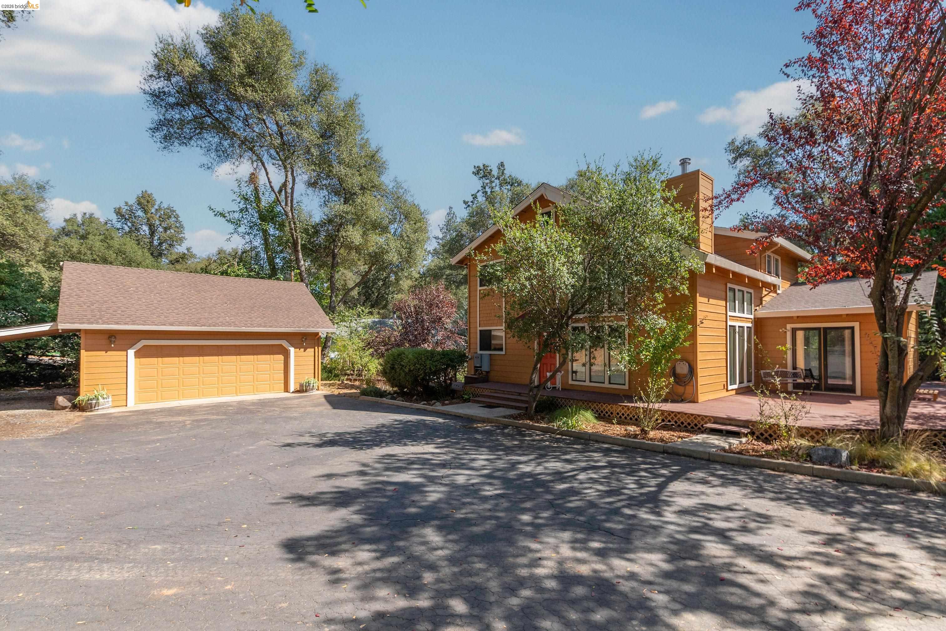 20425 Brook Dr., Sonora CA 95370