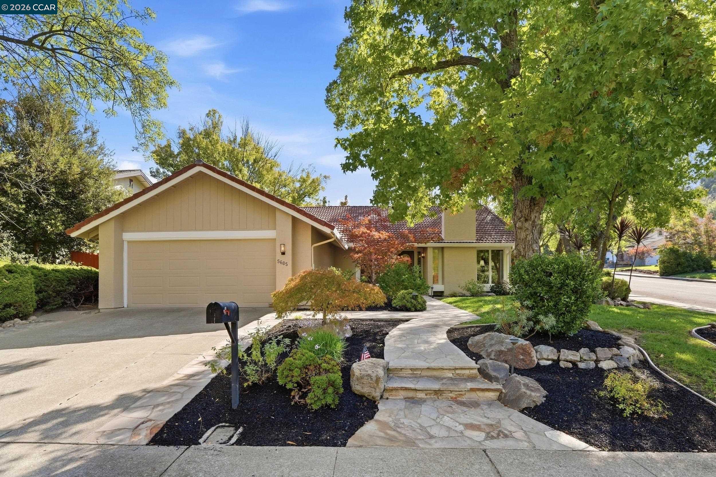 5685 White Mountain Ct, Martinez CA 94553