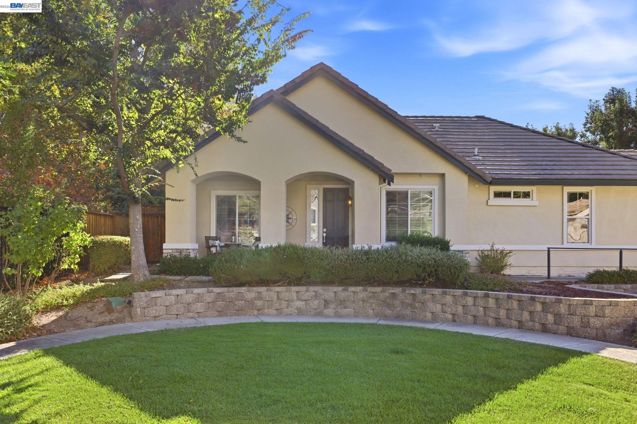 5926 Linwood Common