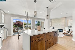 2501 Pine Knoll Dr #10, Walnut Creek — 1
