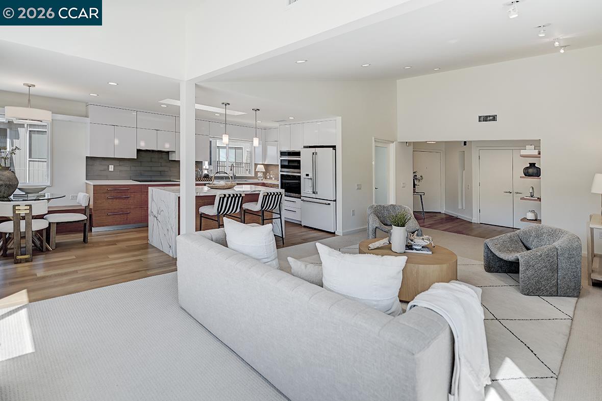 3674 Rossmoor Pkwy #7, Walnut Creek — 7