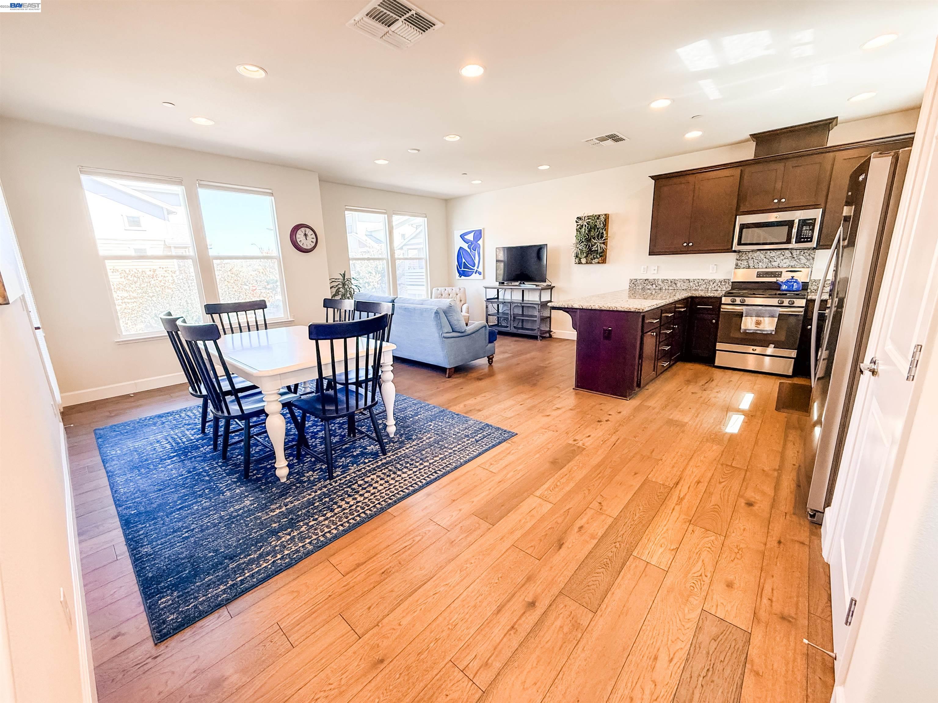 23314 Wilmot Cir, Hayward CA 94545 — photo 2