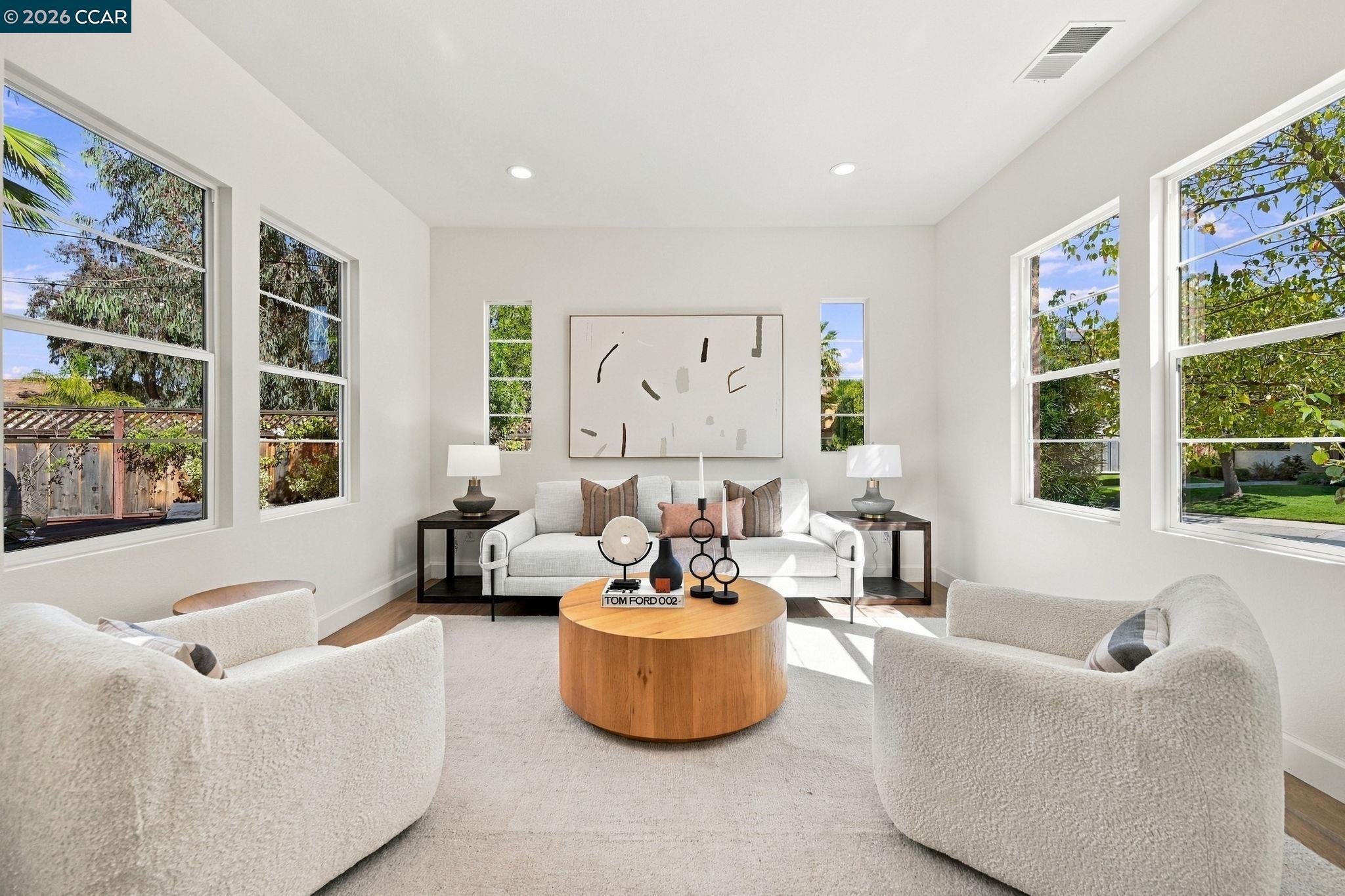 5279 S Montecito Dr, Concord CA 94521 — photo 2