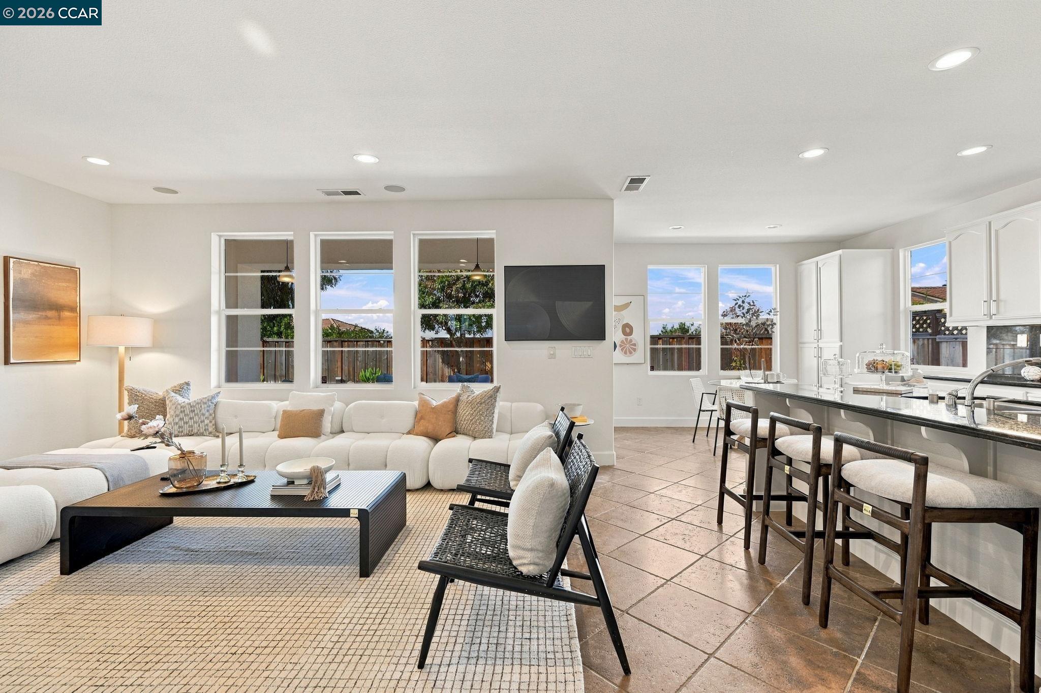 5279 S Montecito Dr, Concord CA 94521 — photo 6
