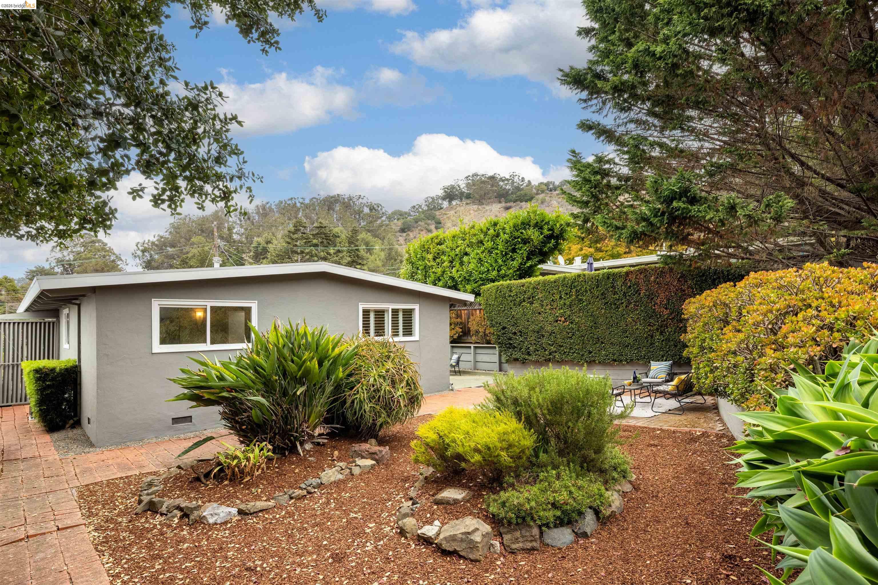 7408 Park Vista