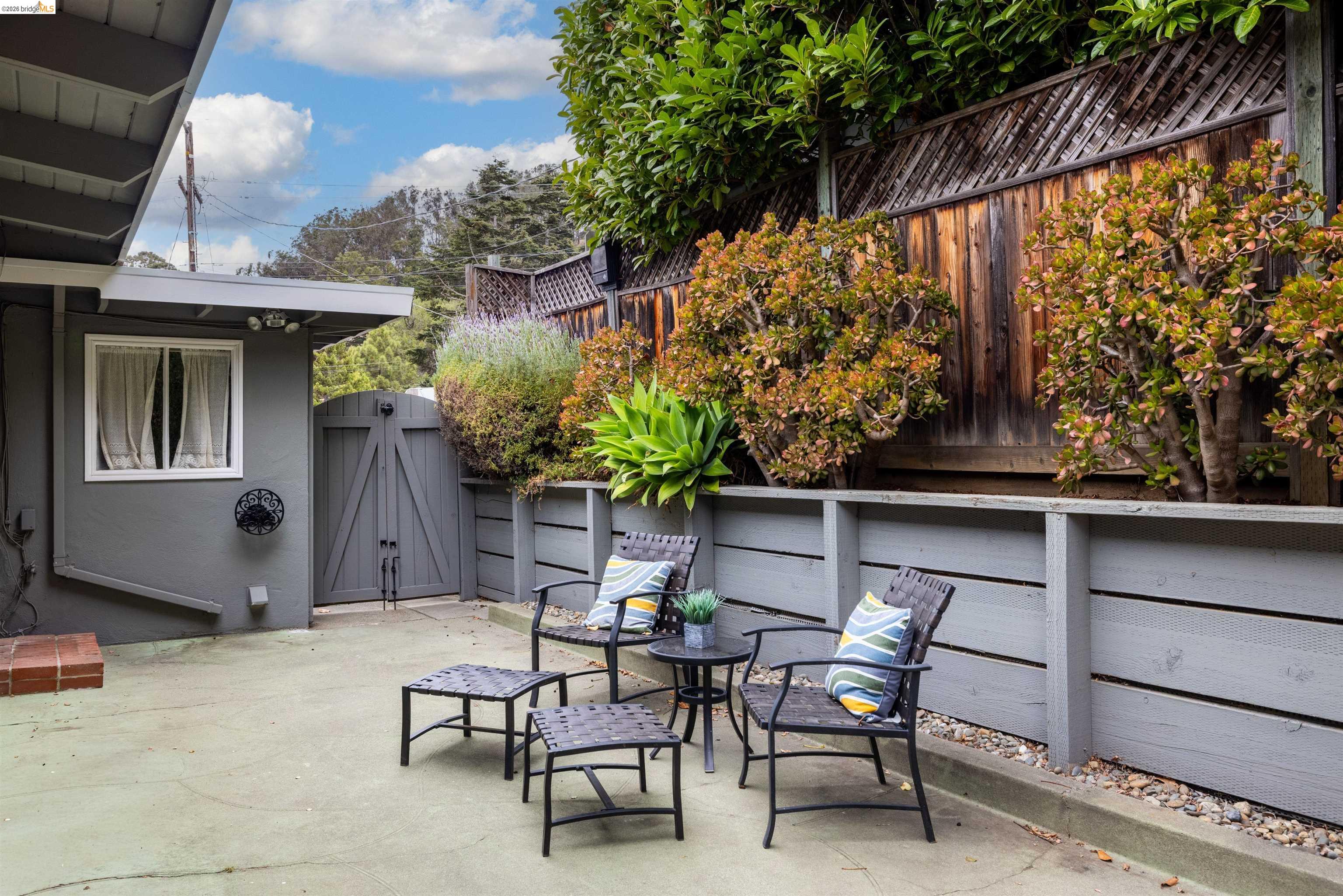 7408 Park Vista
