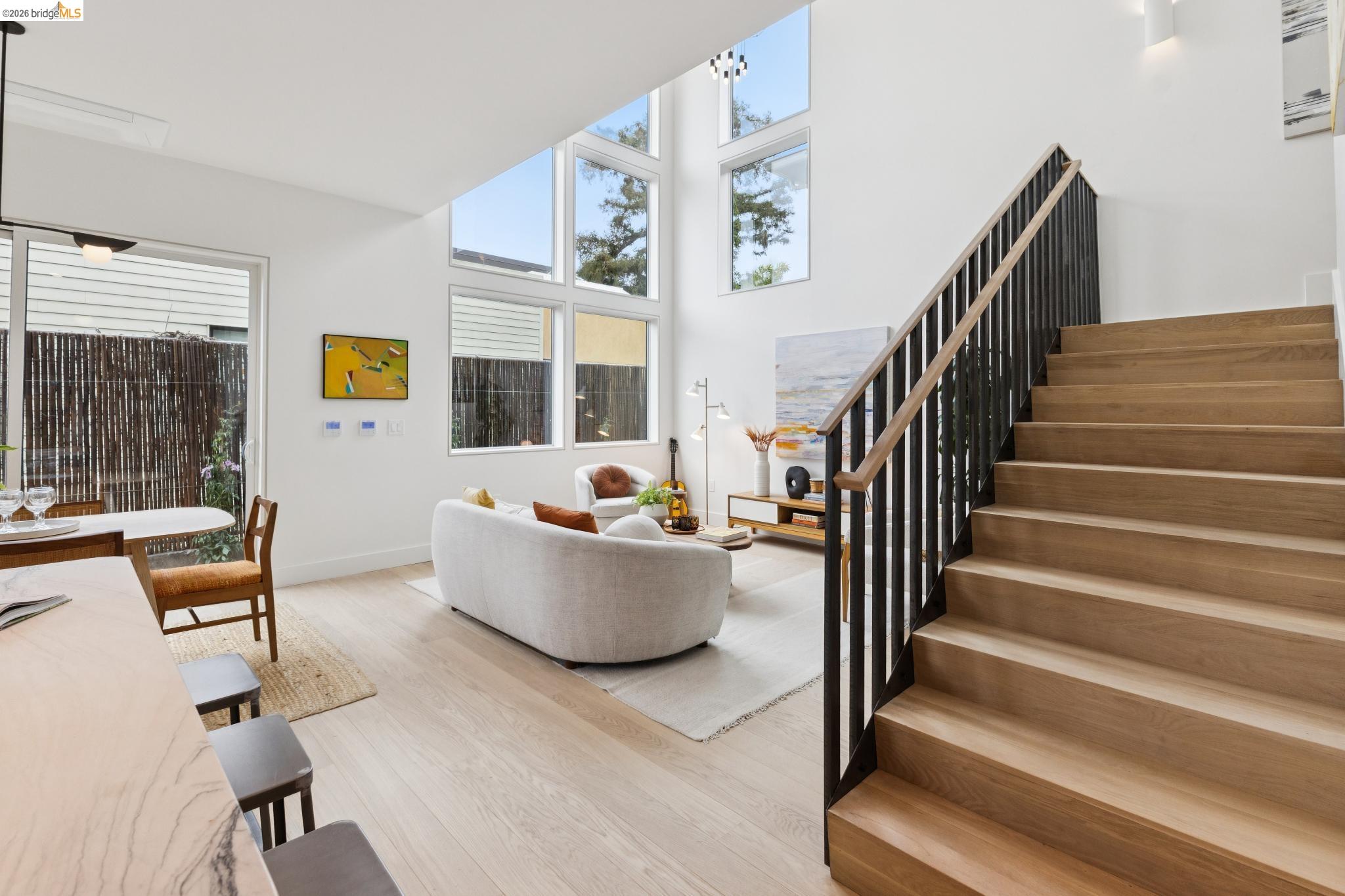 1523 Stuart
