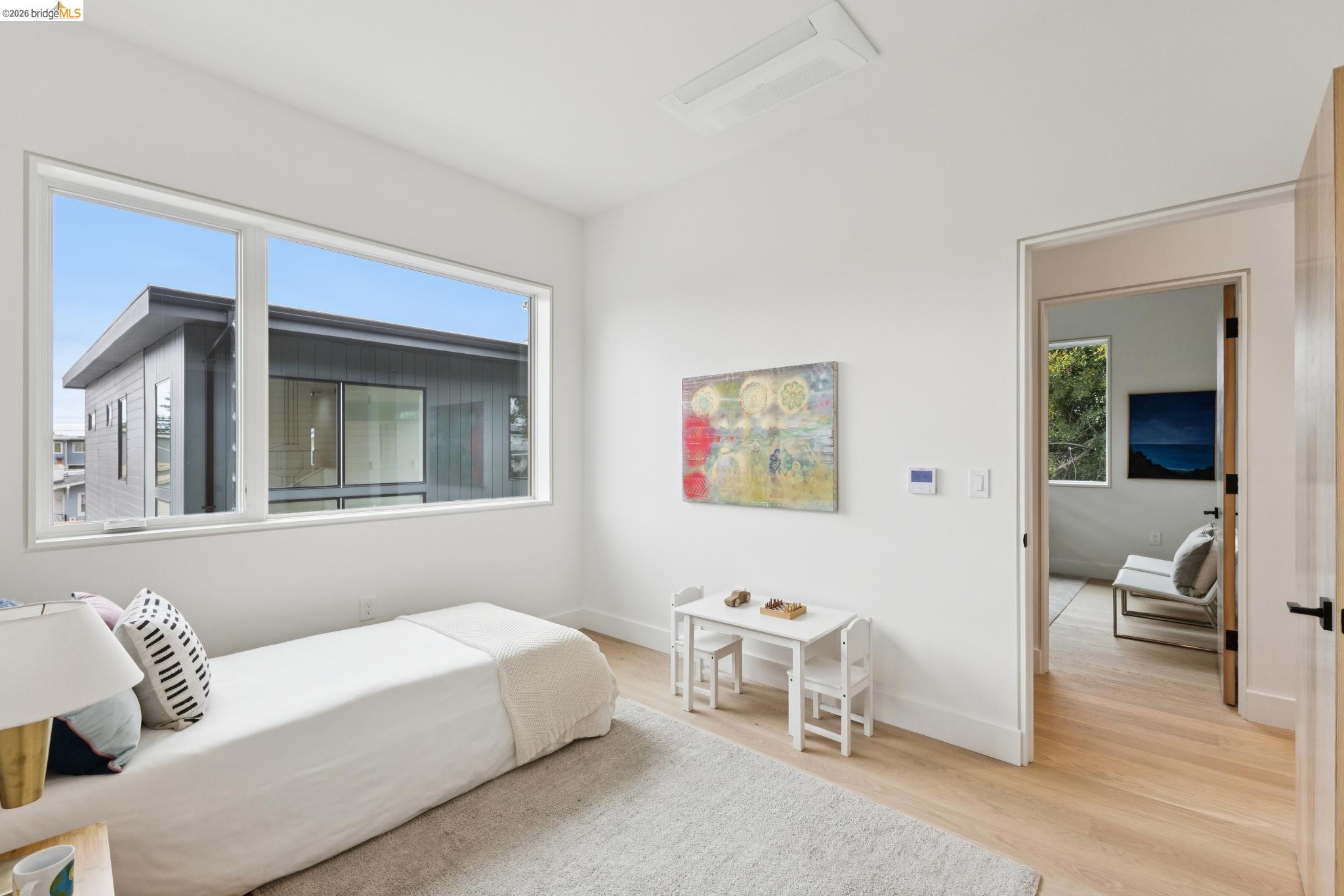 1523 Stuart