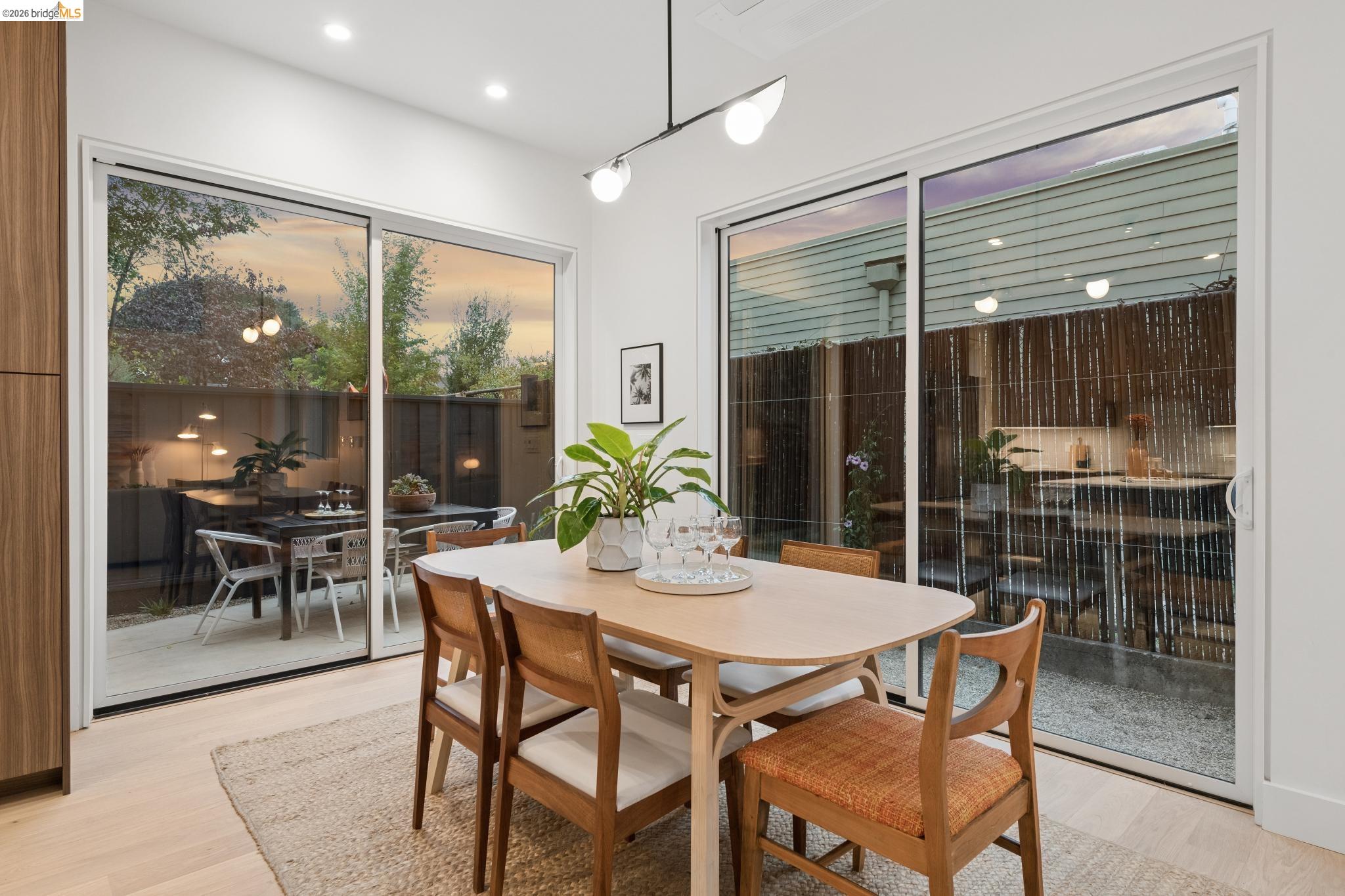 1523 Stuart