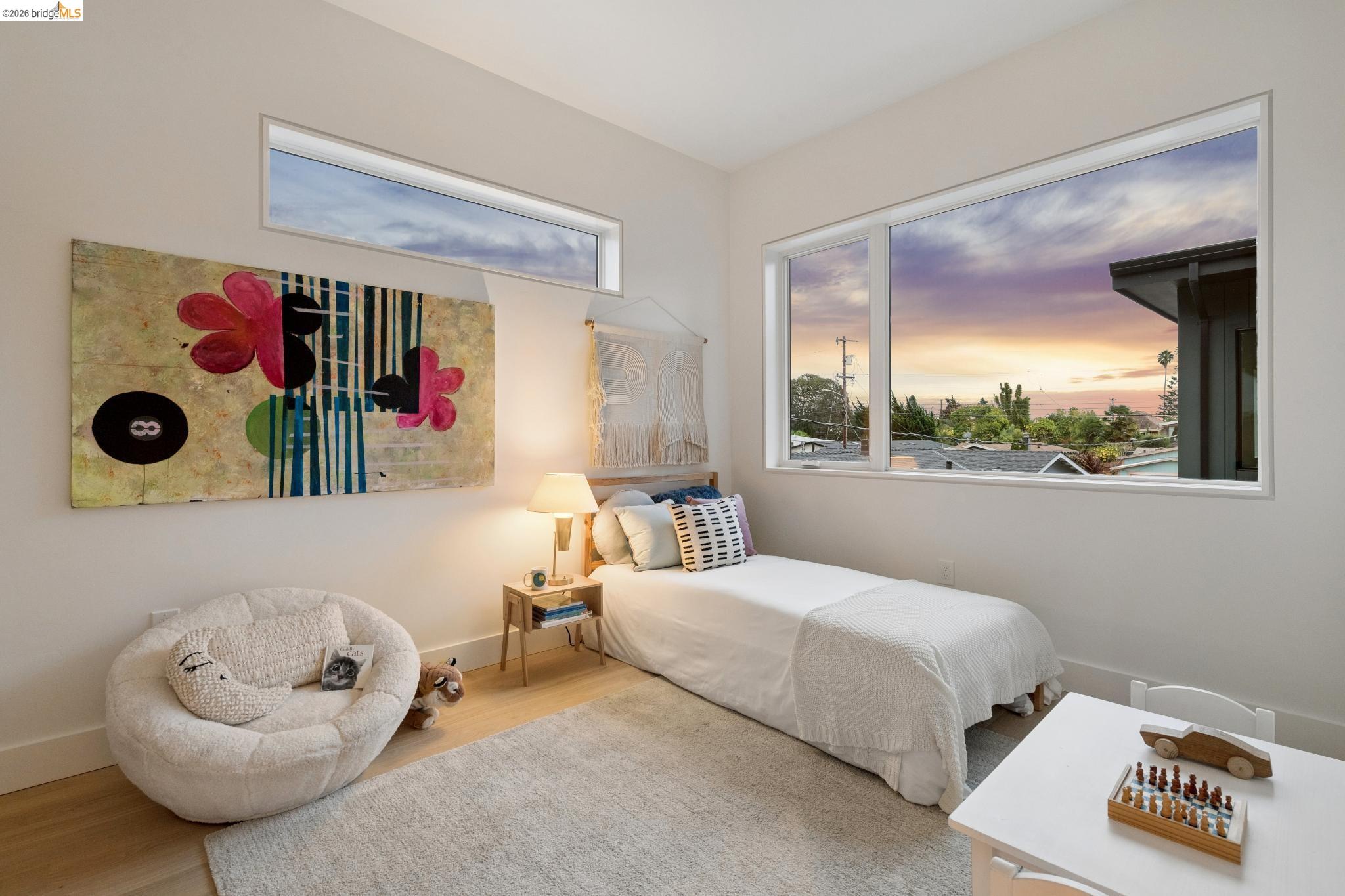 1523 Stuart