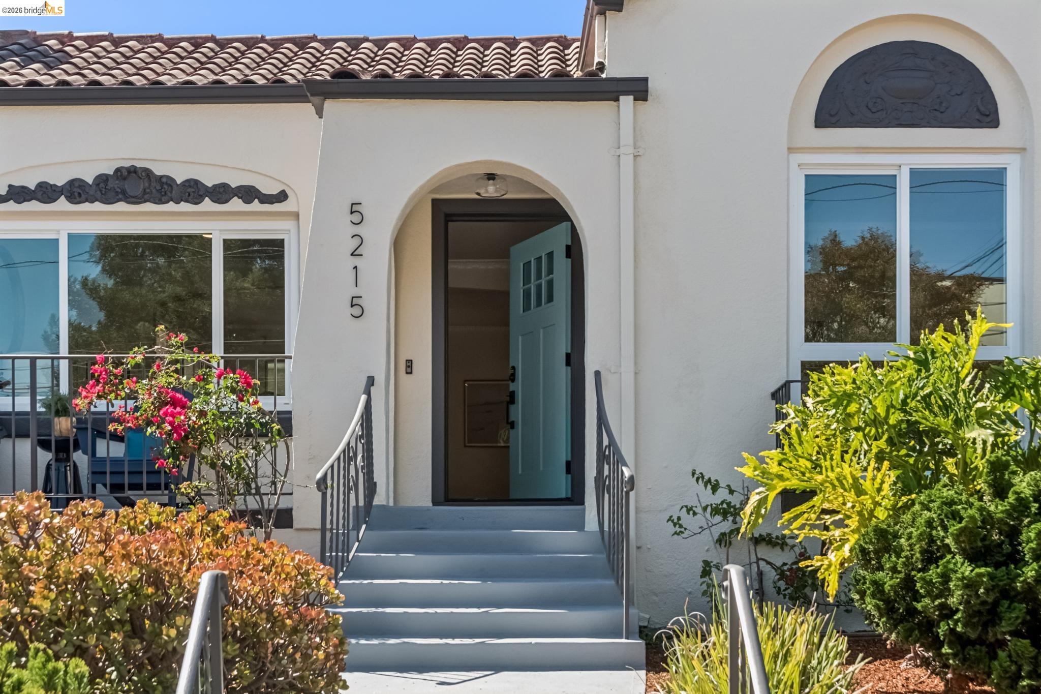 5215 Fleming Ave, Oakland CA 94619 — photo 2