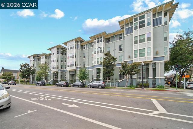 655 12th St #219, Oakland
