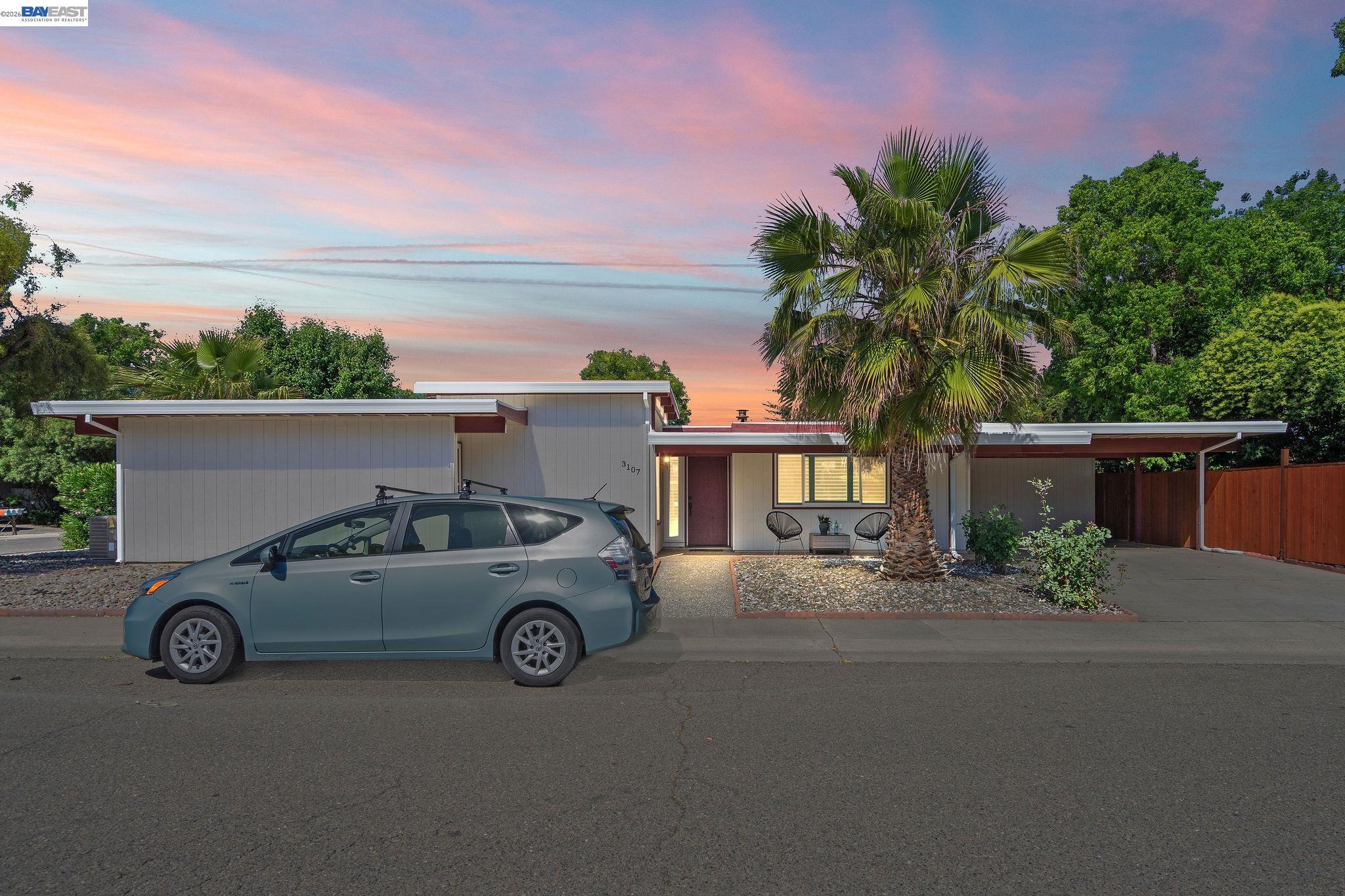 3107 Corona Dr, Davis CA 95616 — photo 4
