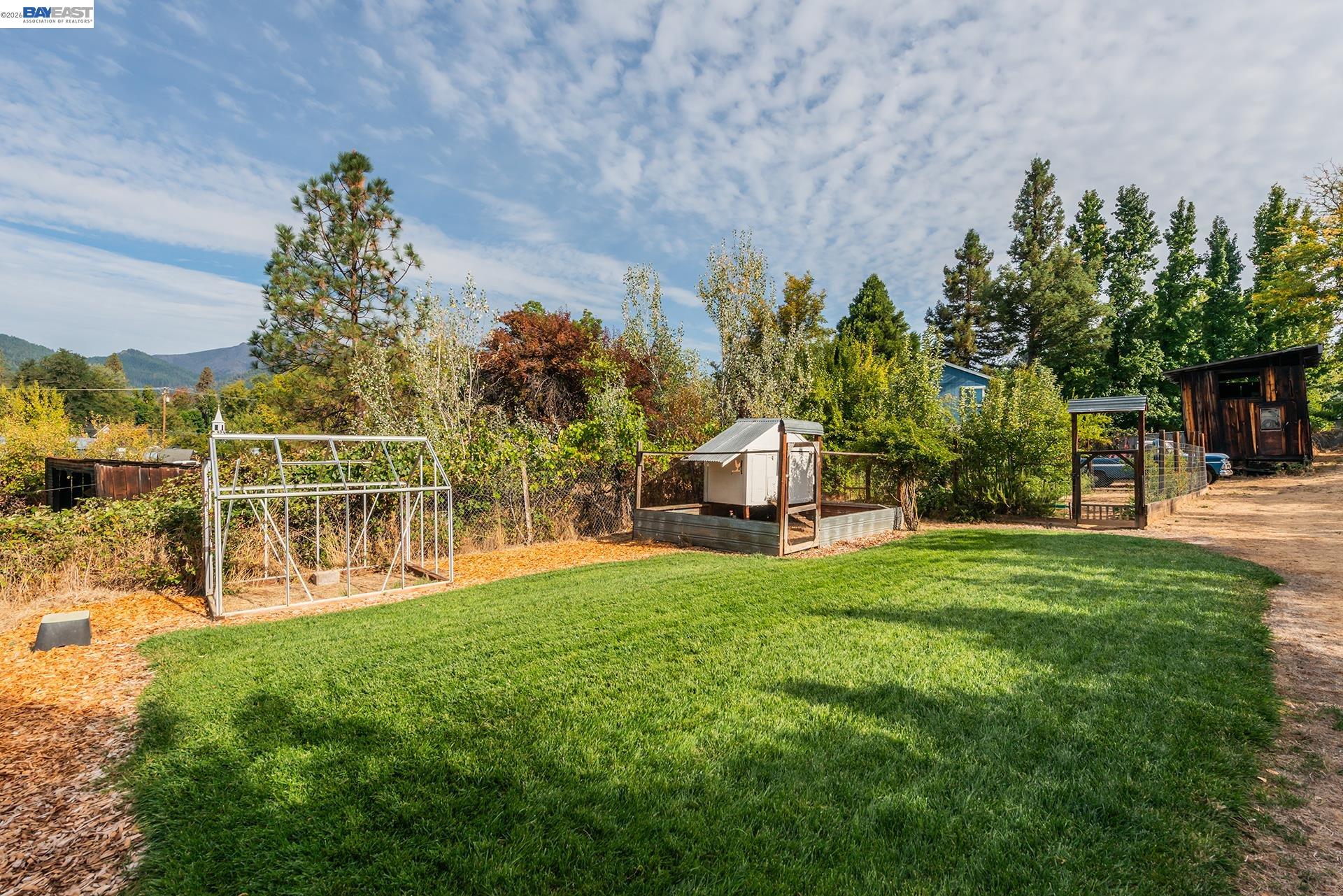 871 Main St., Weaverville CA 96093 — photo 40
