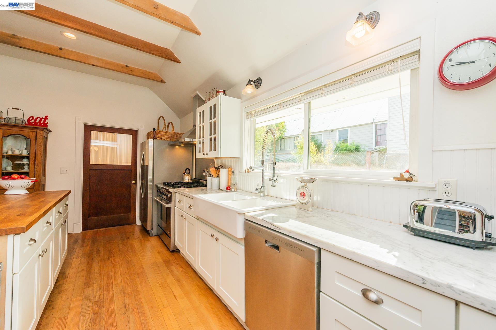 871 Main St., Weaverville CA 96093 — photo 9