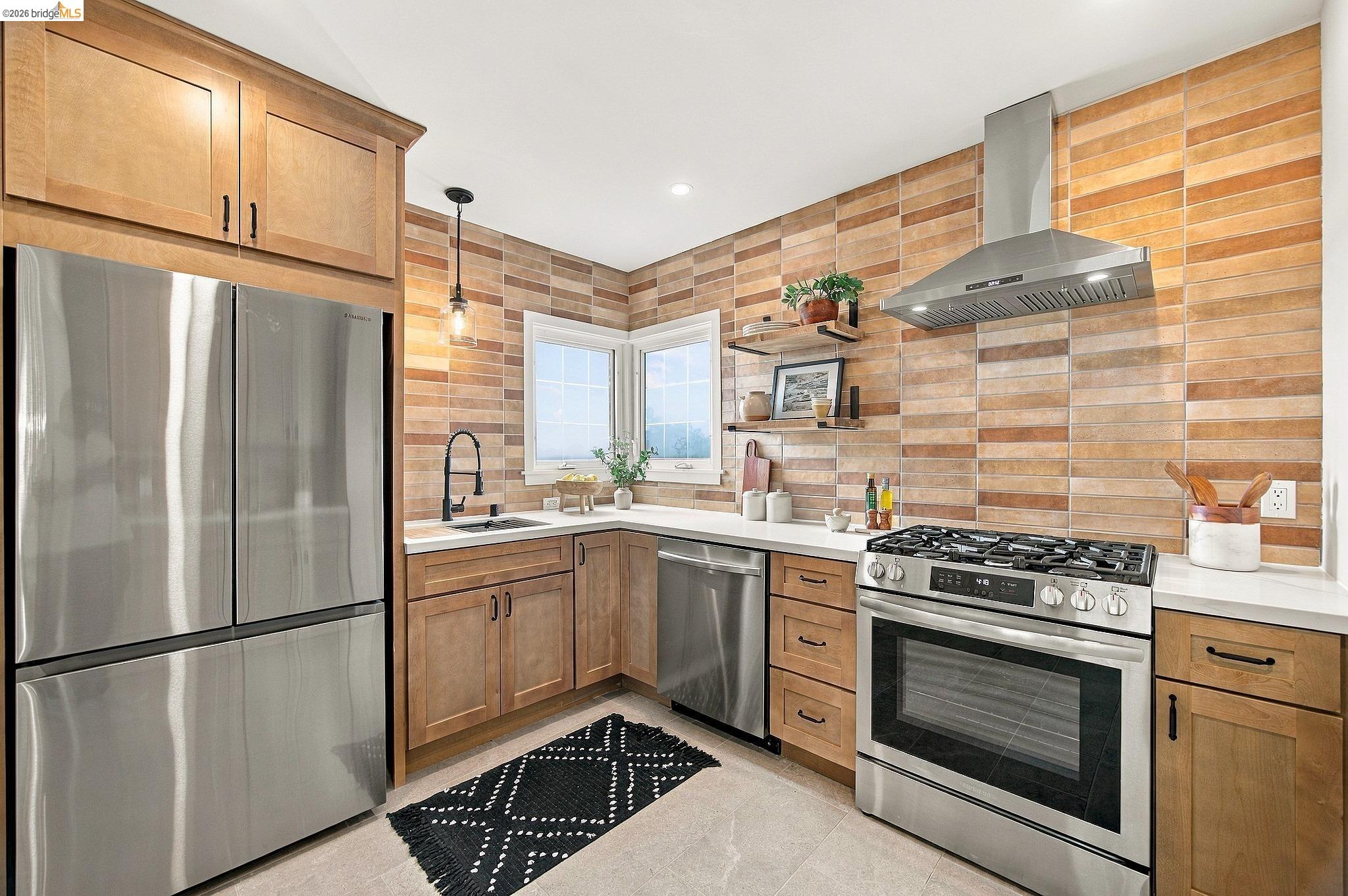 6027 Buena Ventura Ave., Oakland CA 94605 — photo 18