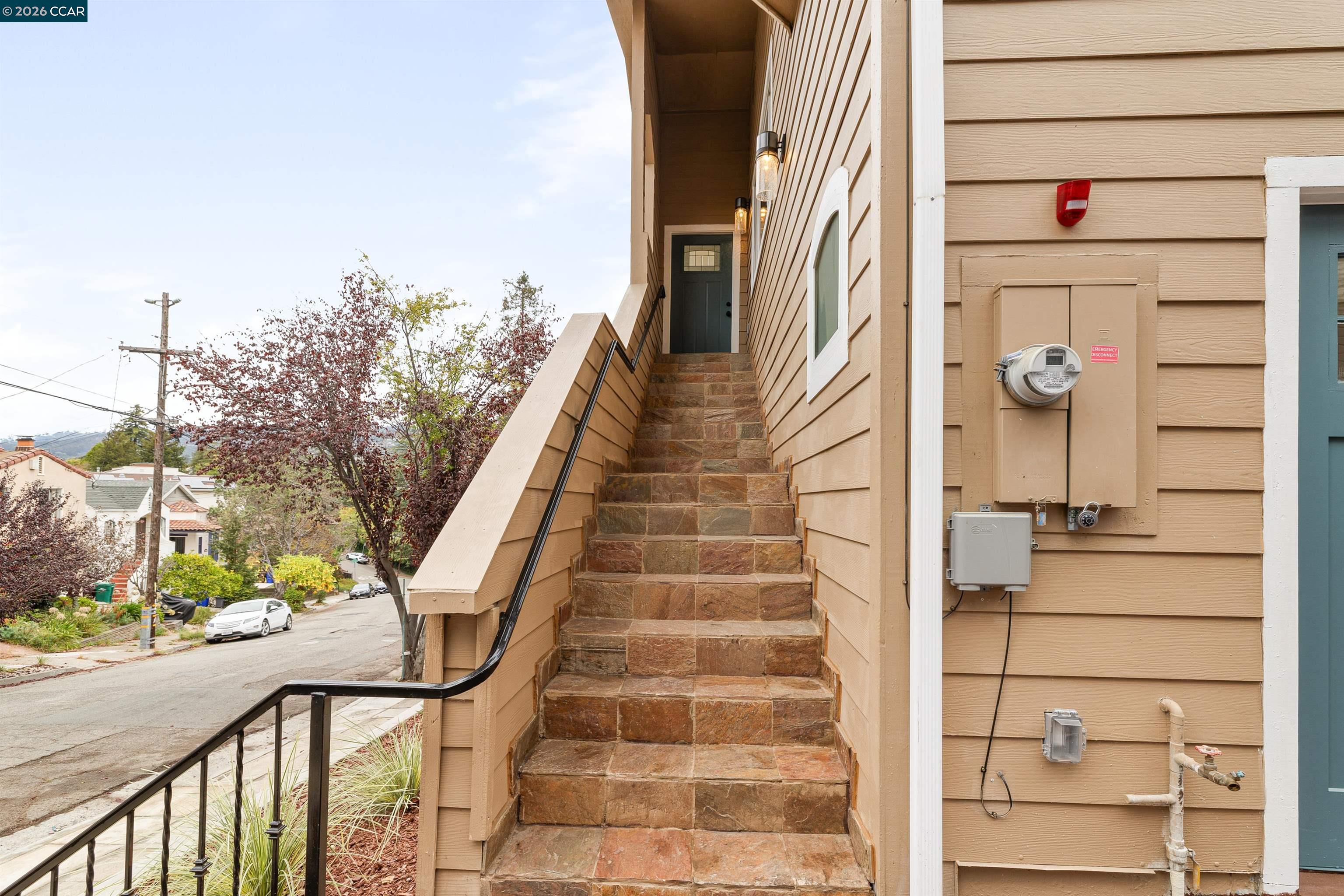 3426 Pierson St, Oakland CA 94619 — photo 2