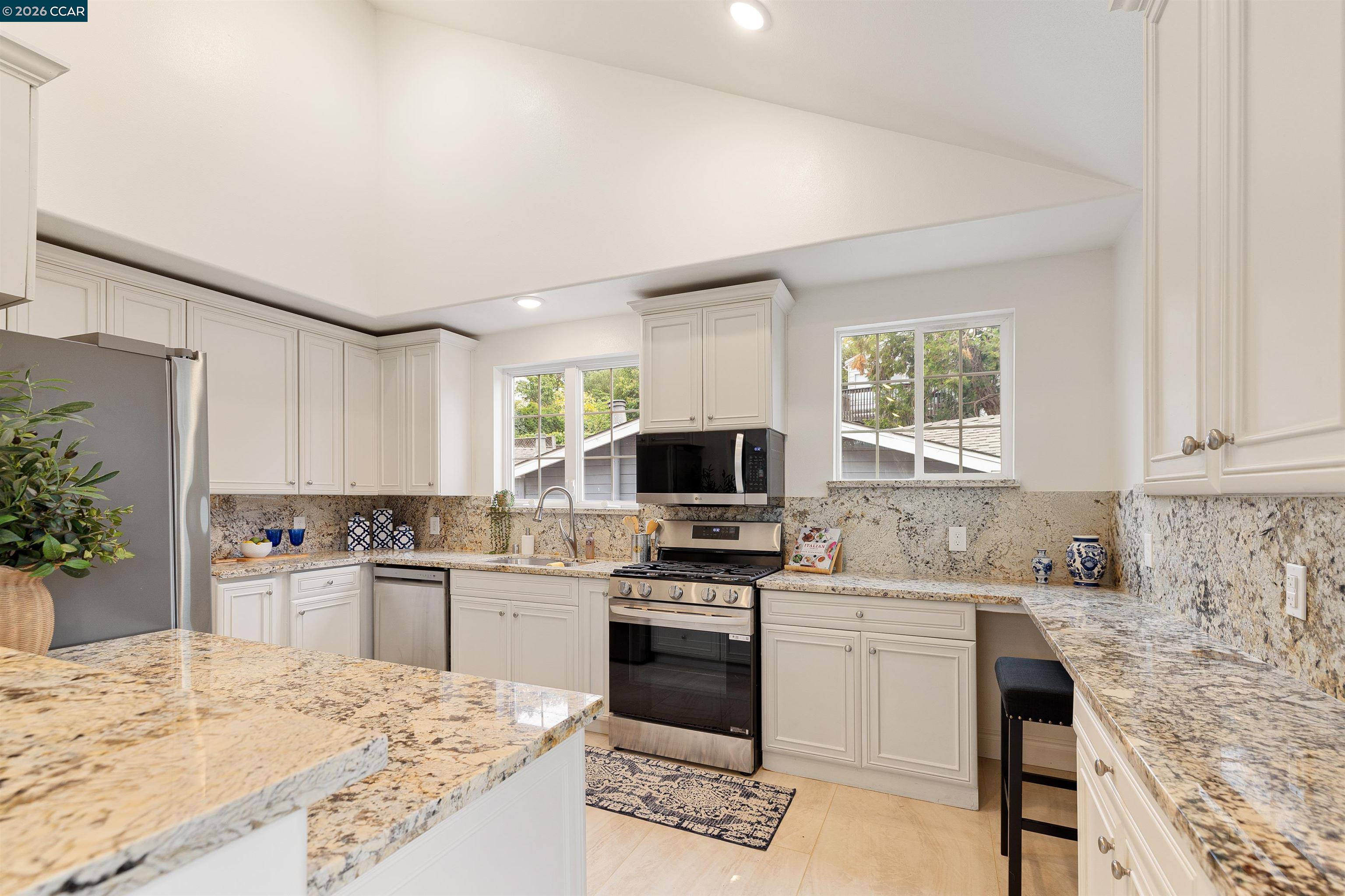 3426 Pierson St, Oakland CA 94619 — photo 16