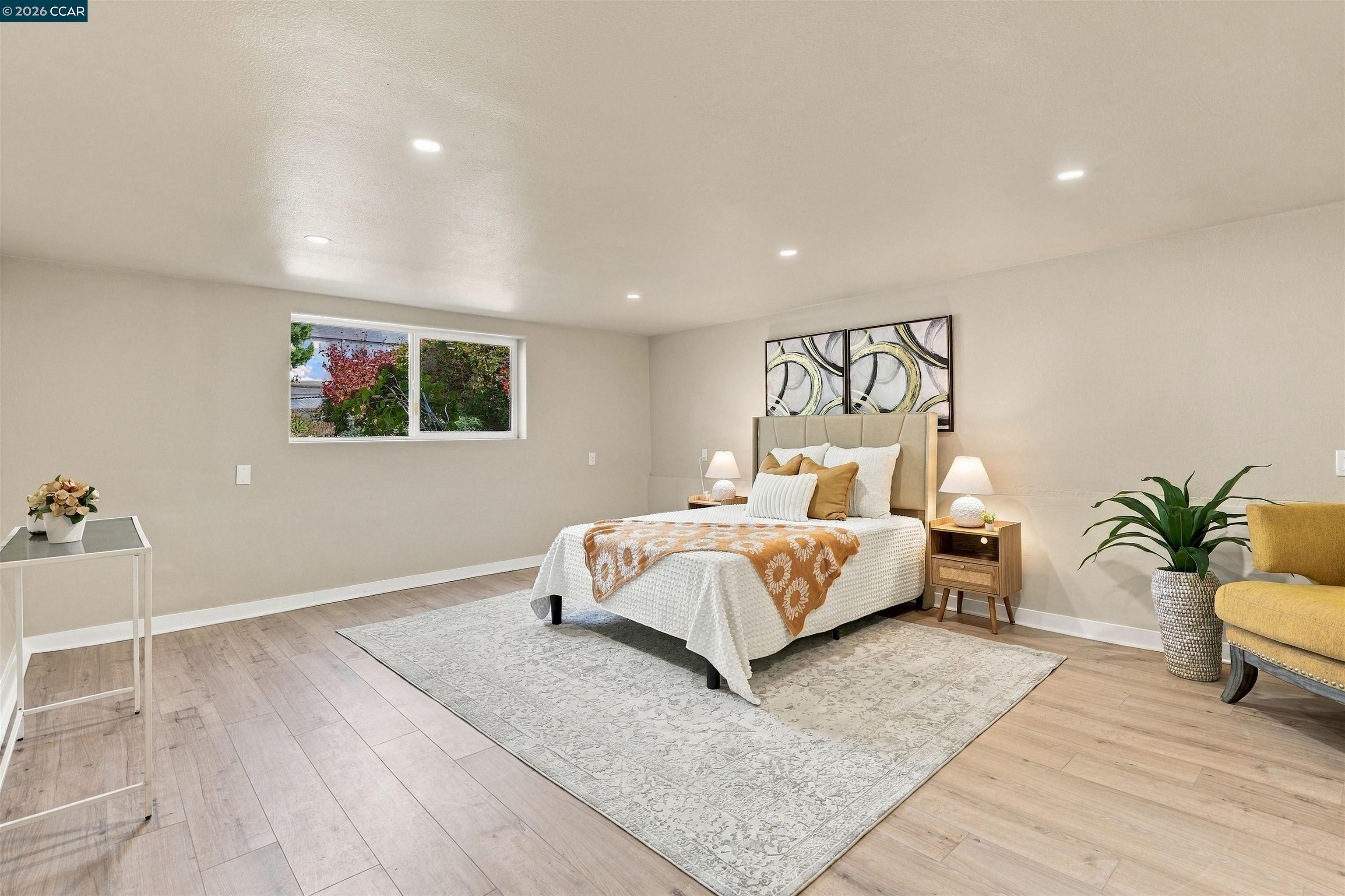 576 57th St., Oakland — 30