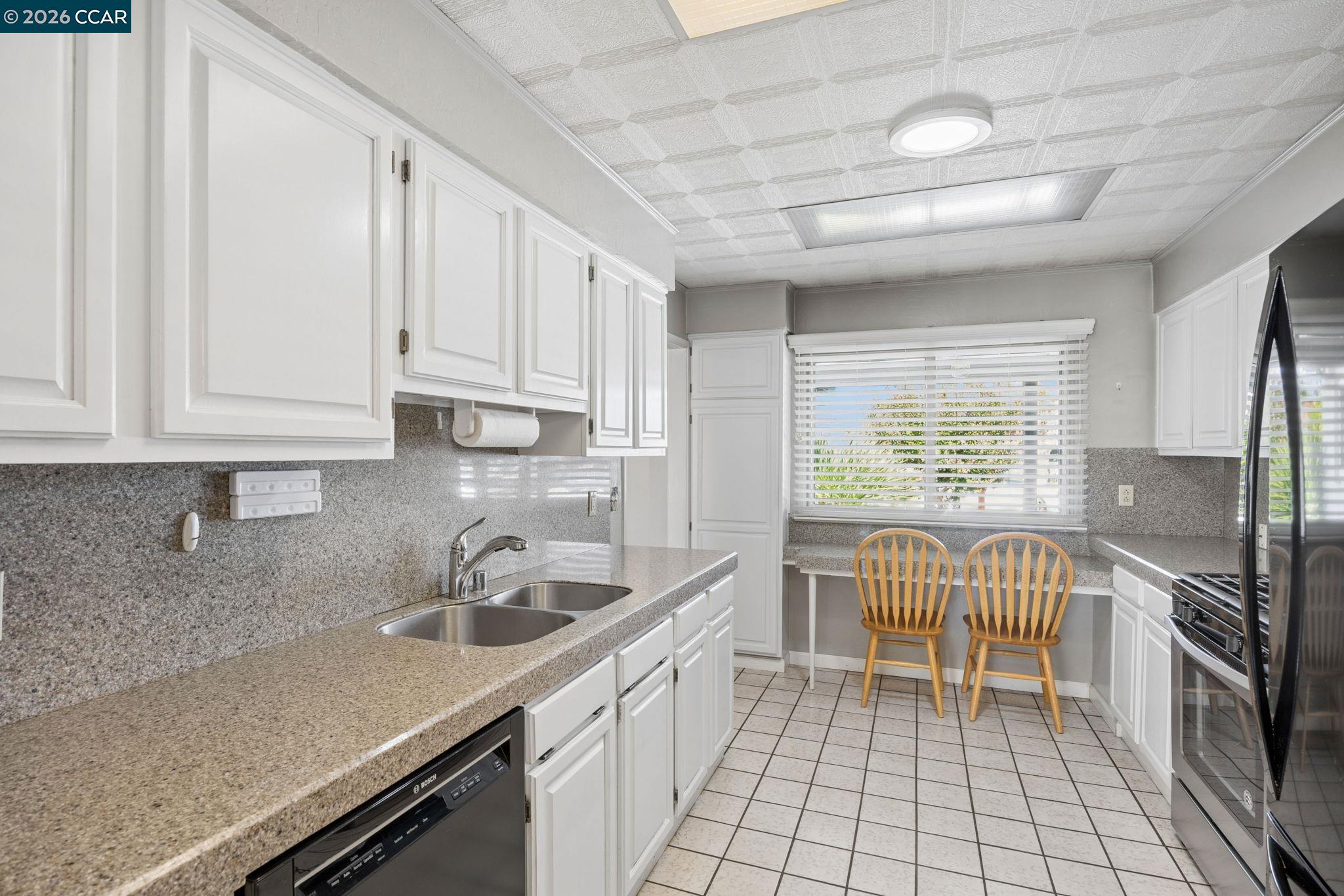 3926 Beechwood Dr, Concord CA 94519 — photo 22