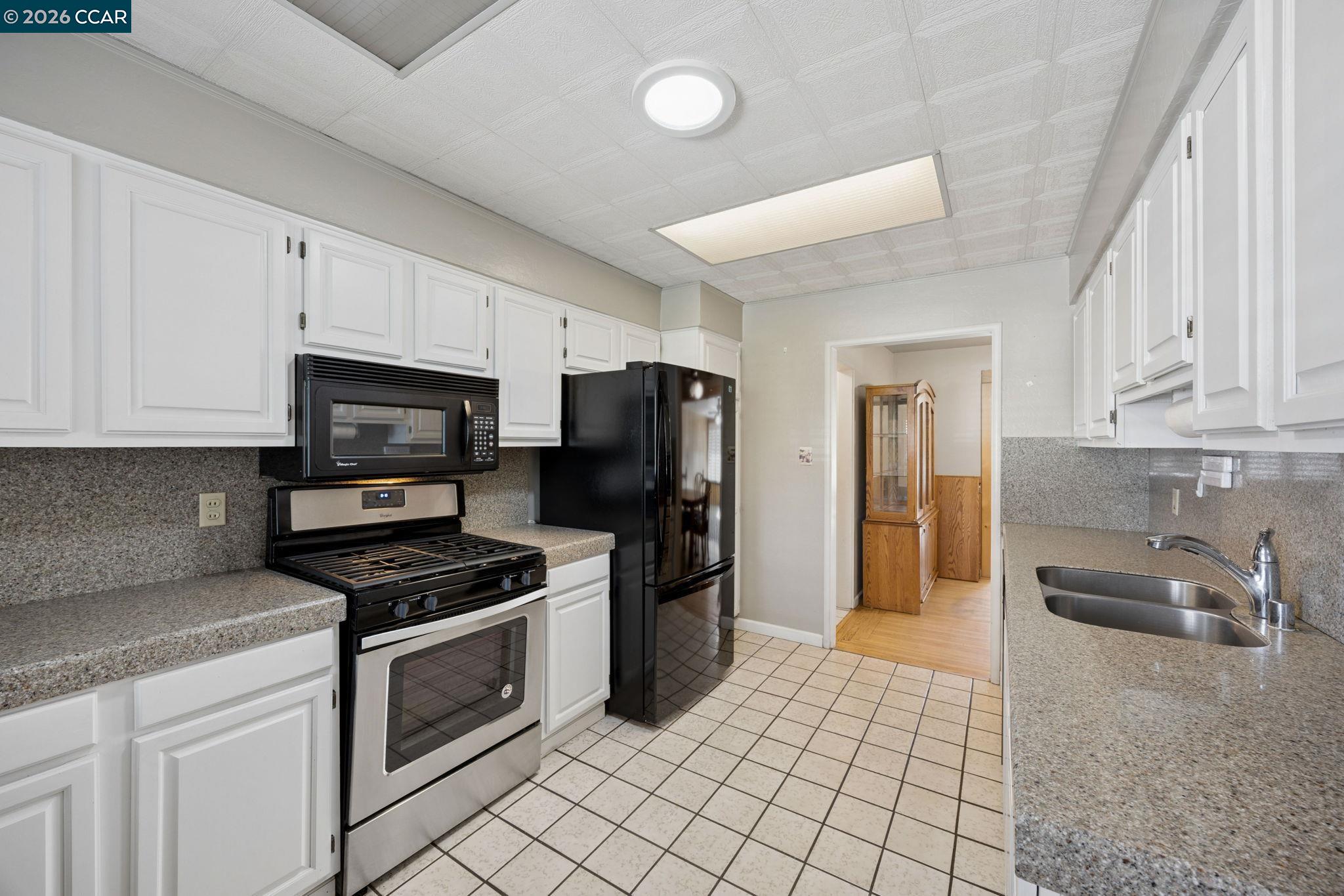 3926 Beechwood Dr, Concord CA 94519 — photo 24