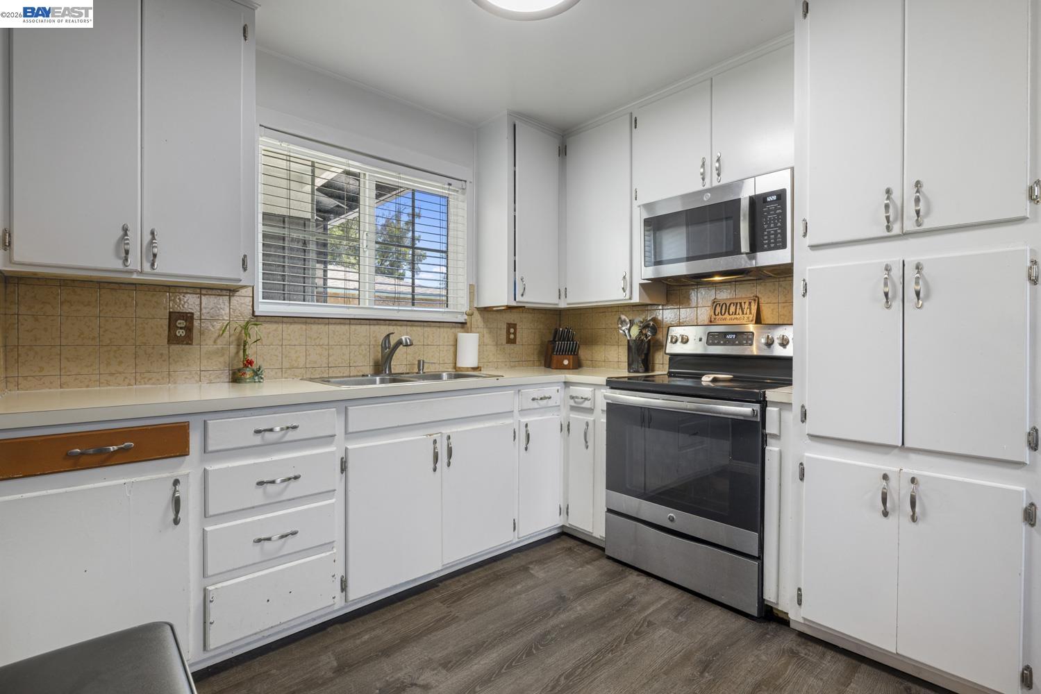 471 Helen Ave., Tracy CA 95376 — photo 8