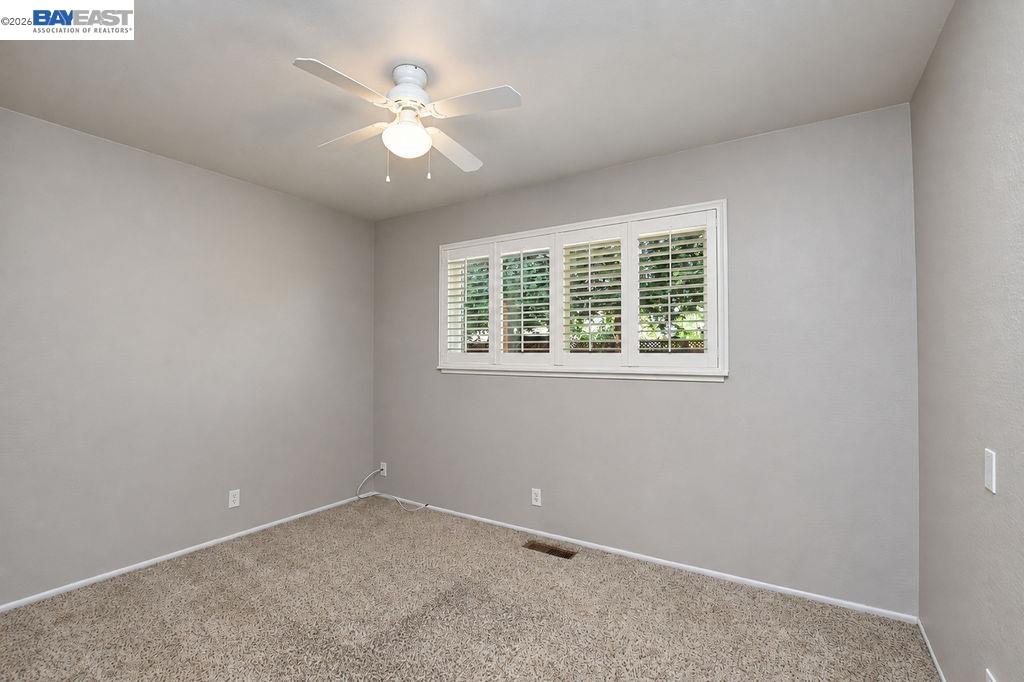 3831 Maplewood Dr, Concord CA 94519 — photo 6