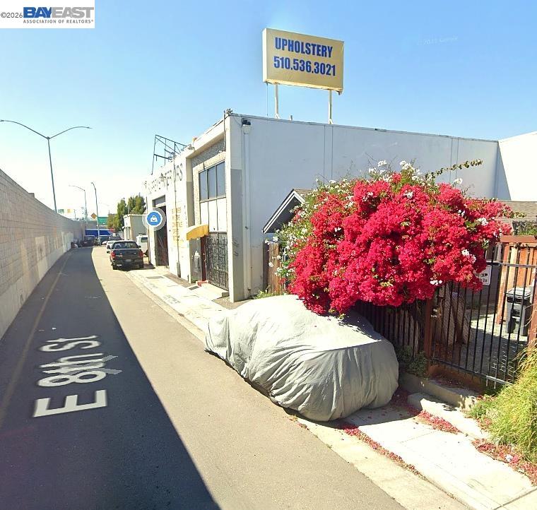2784 E 8th St, Oakland — 8
