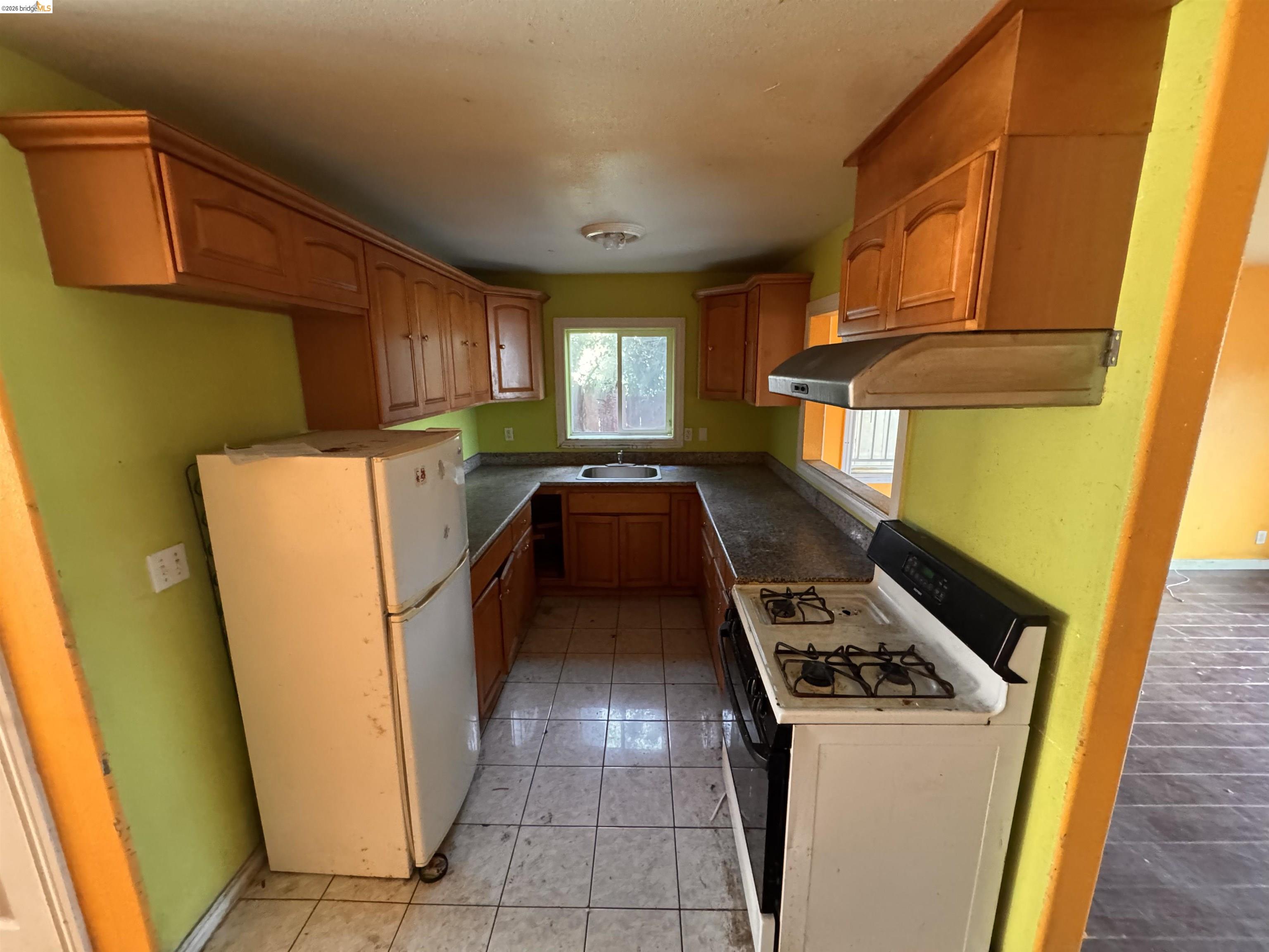 3134 Pleitner Ave, Oakland CA 94602 — photo 12