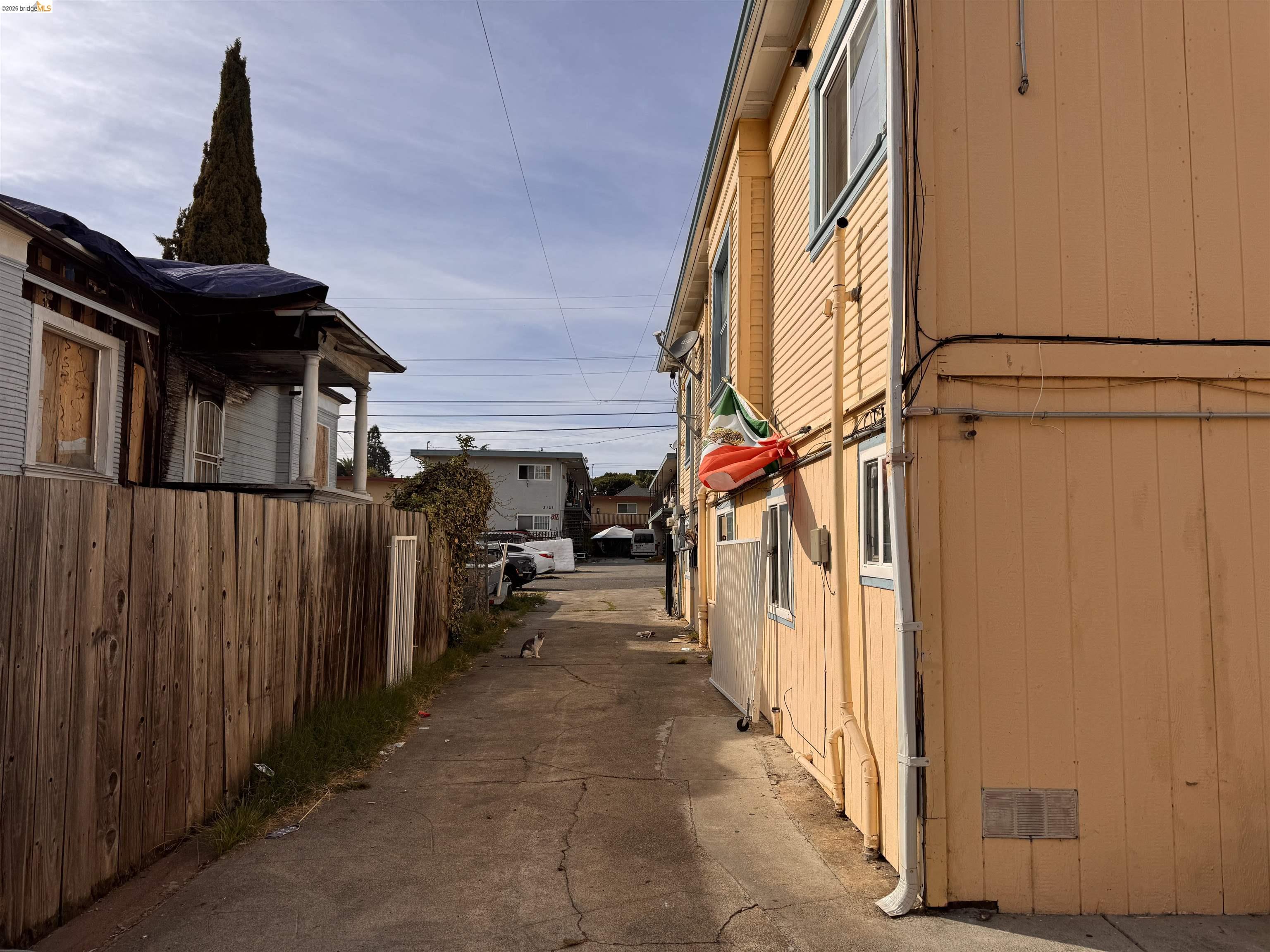 3134 Pleitner Ave, Oakland CA 94602 — photo 8
