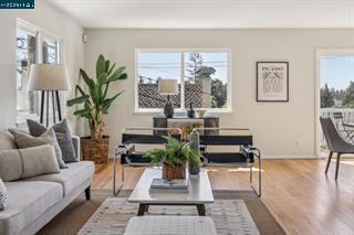 1016 Norwood Ave, Oakland — 1