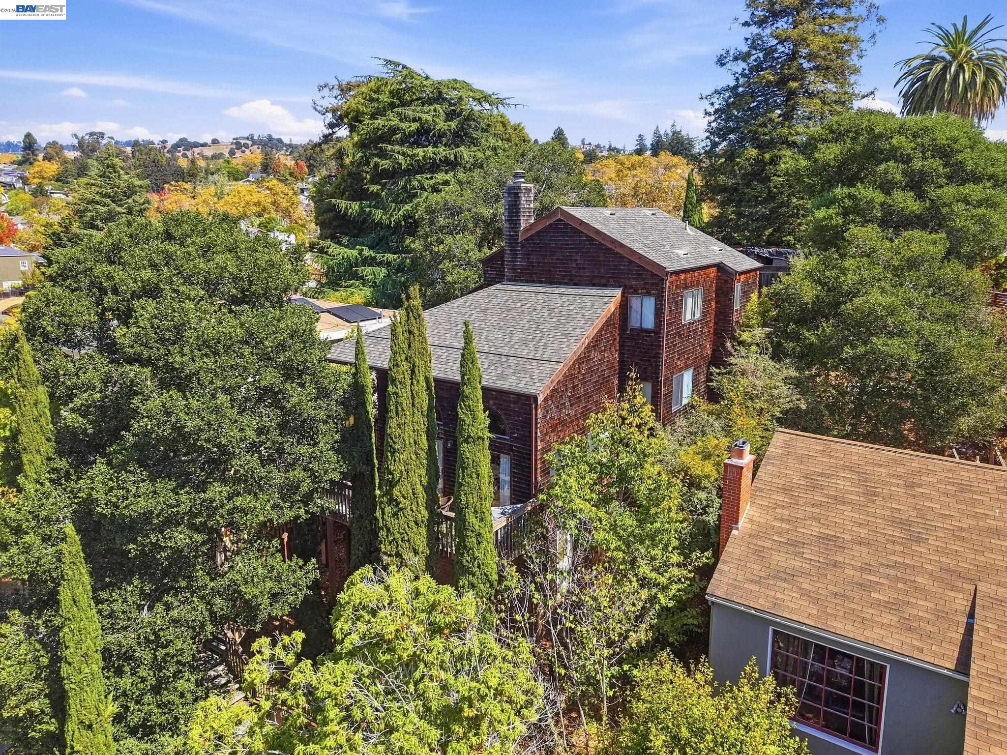 1520 Grand, Piedmont CA 94611 — photo 2