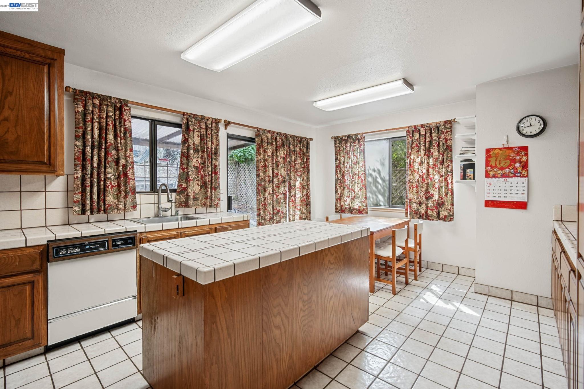 1520 Grand, Piedmont CA 94611 — photo 30