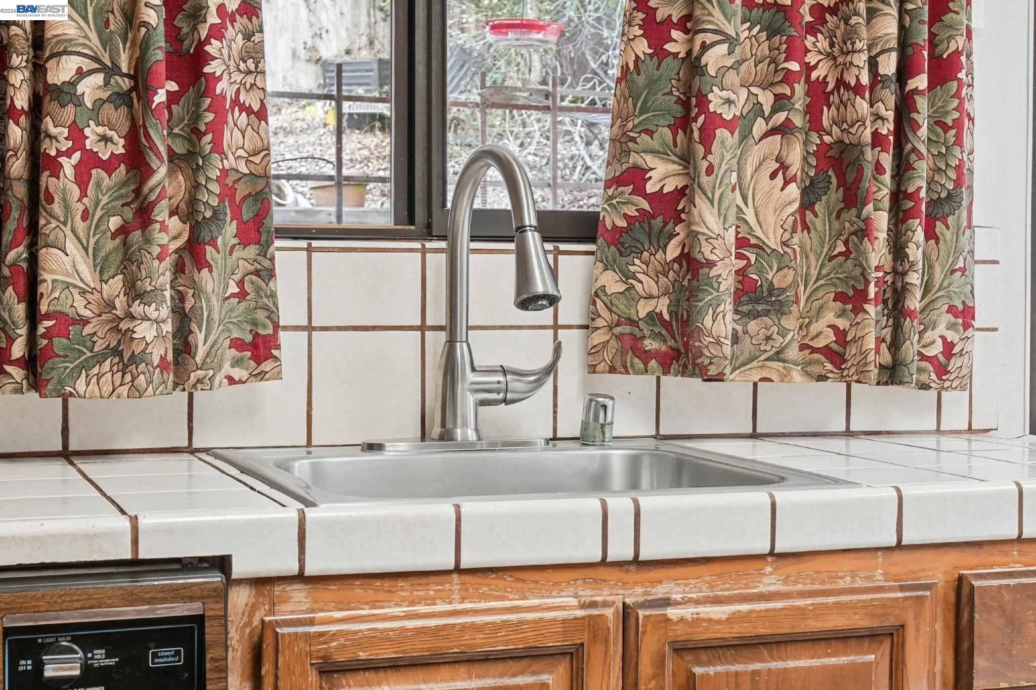 1520 Grand, Piedmont CA 94611 — photo 31