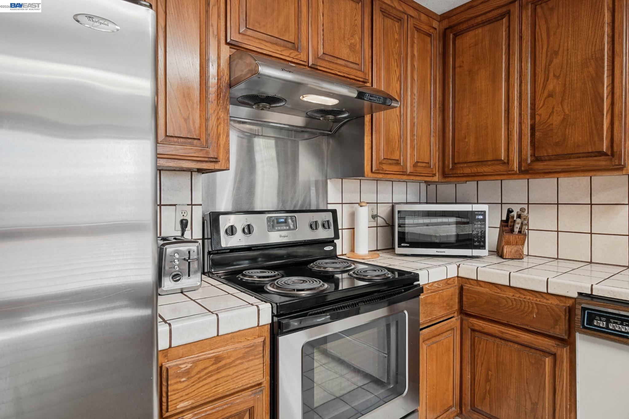 1520 Grand, Piedmont CA 94611 — photo 32