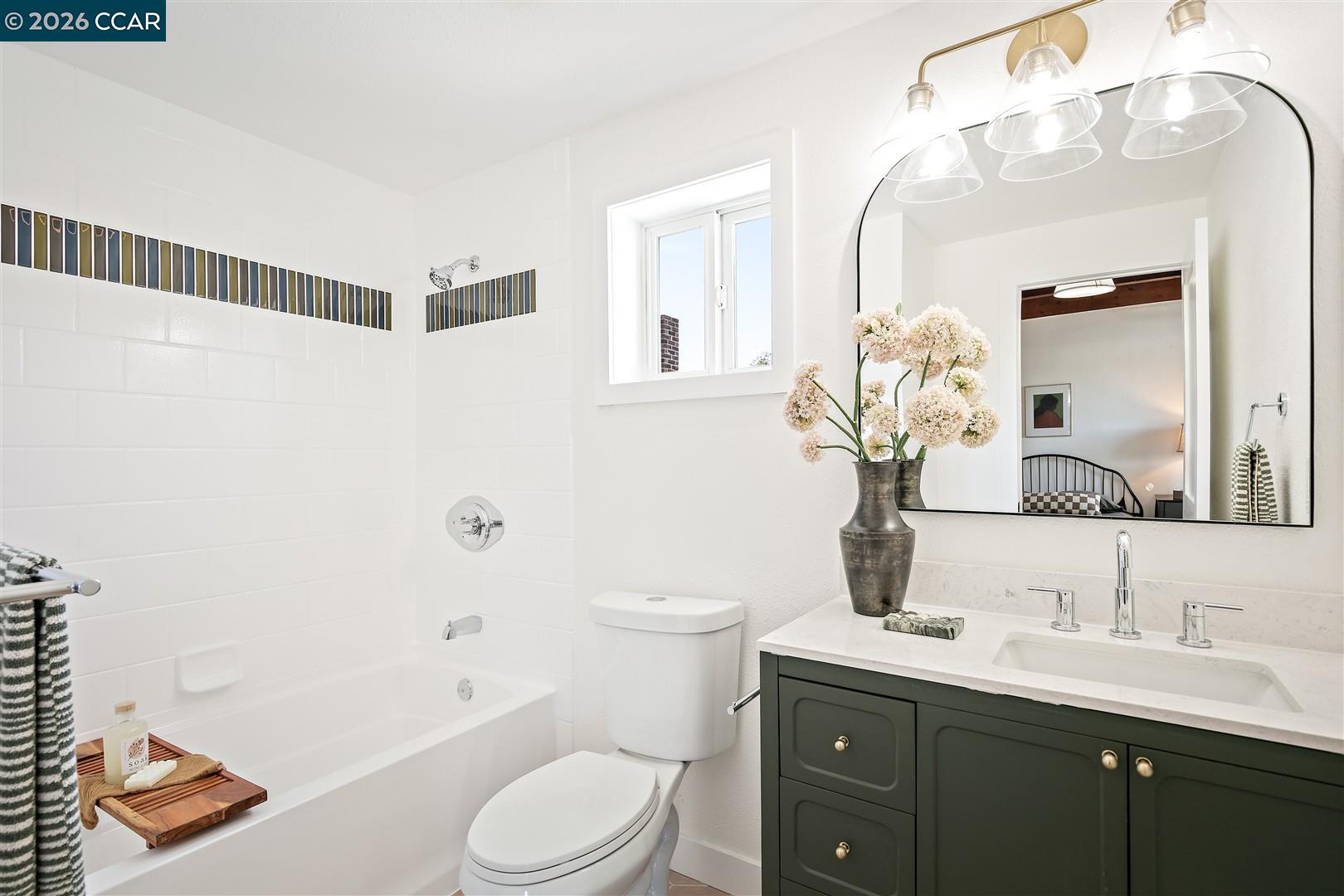 2703 Mathews St, Berkeley CA 94702 — photo 25
