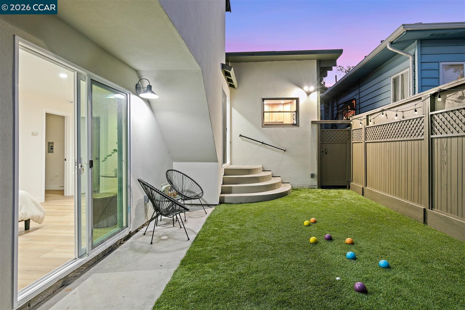 2703 Mathews St, Berkeley CA 94702 — photo 37