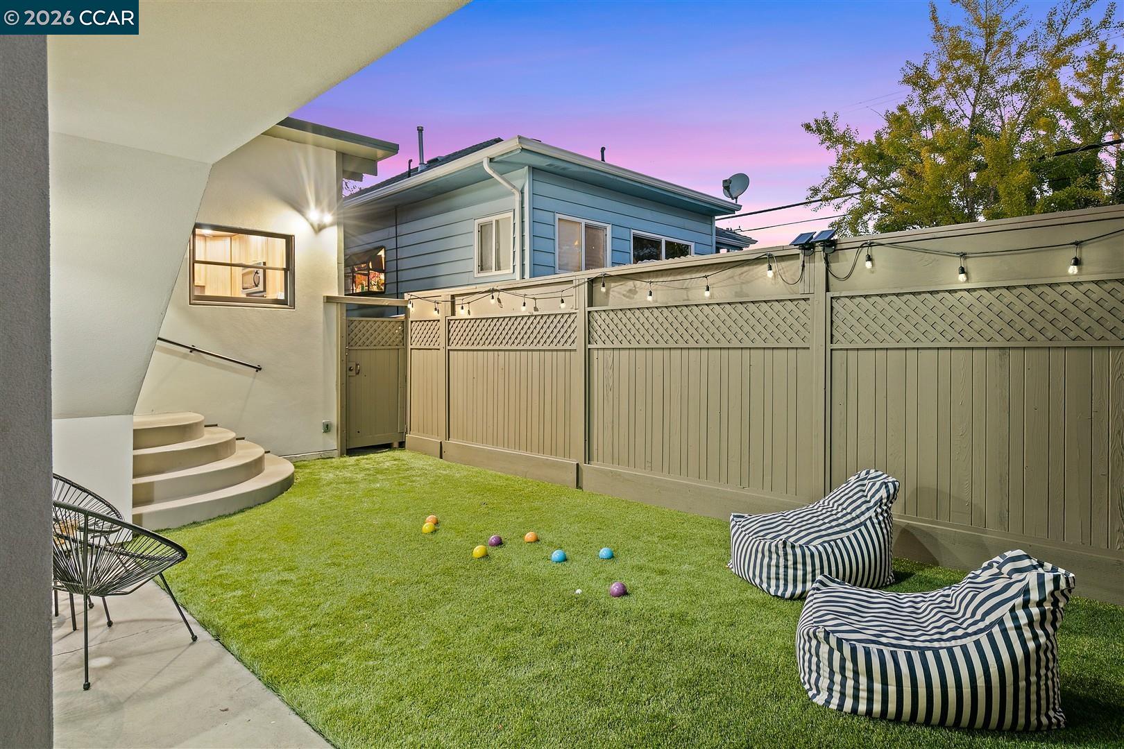 2703 Mathews St, Berkeley CA 94702 — photo 38