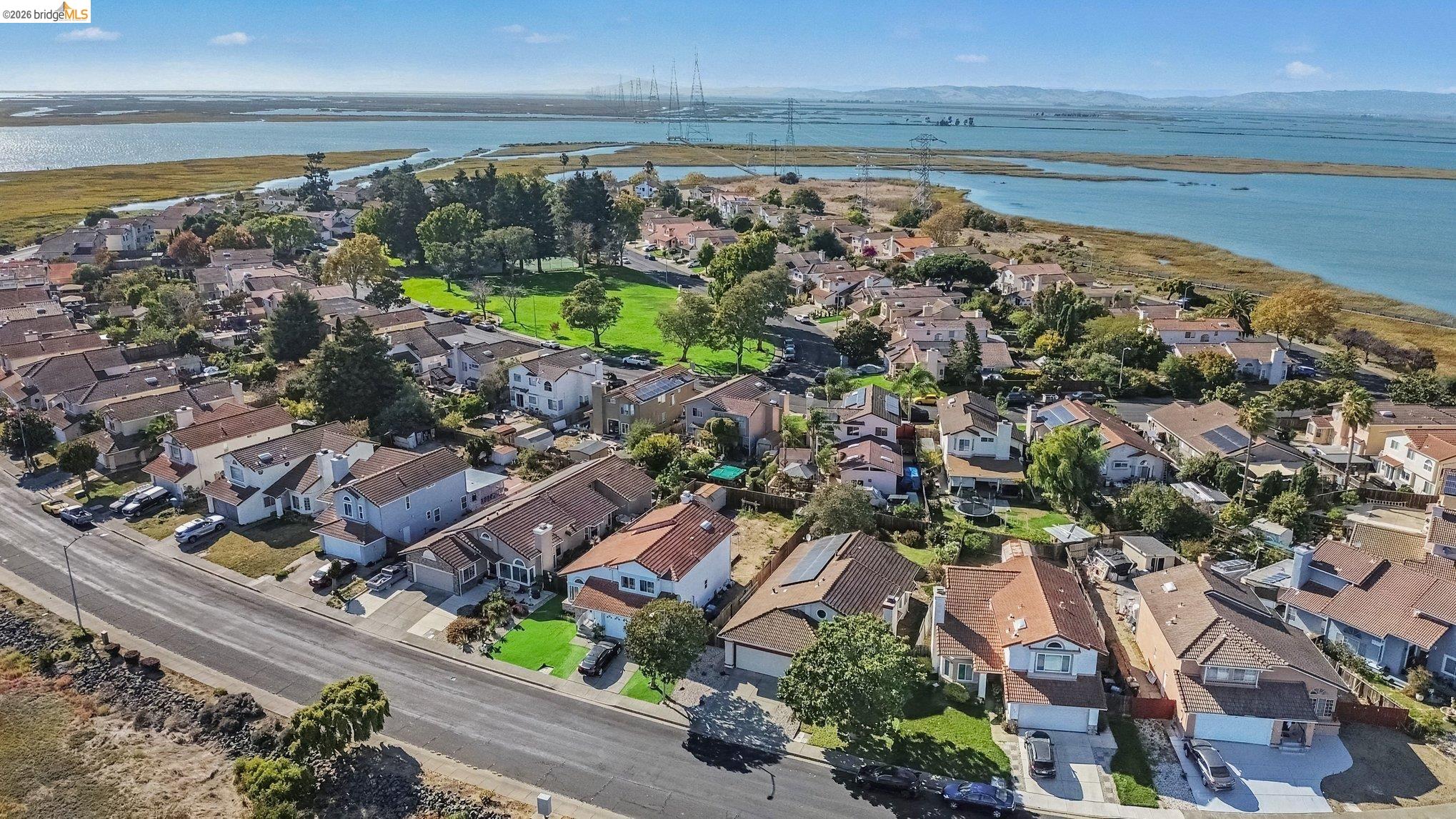 512 Catalina Cir, Vallejo CA 94589 — photo 27